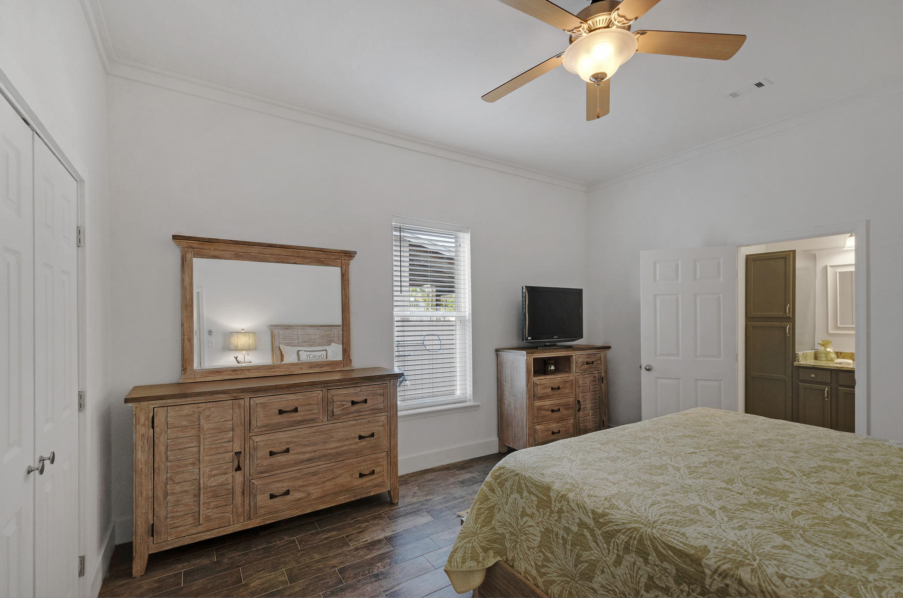 CRYSTAL BEACH - Residential