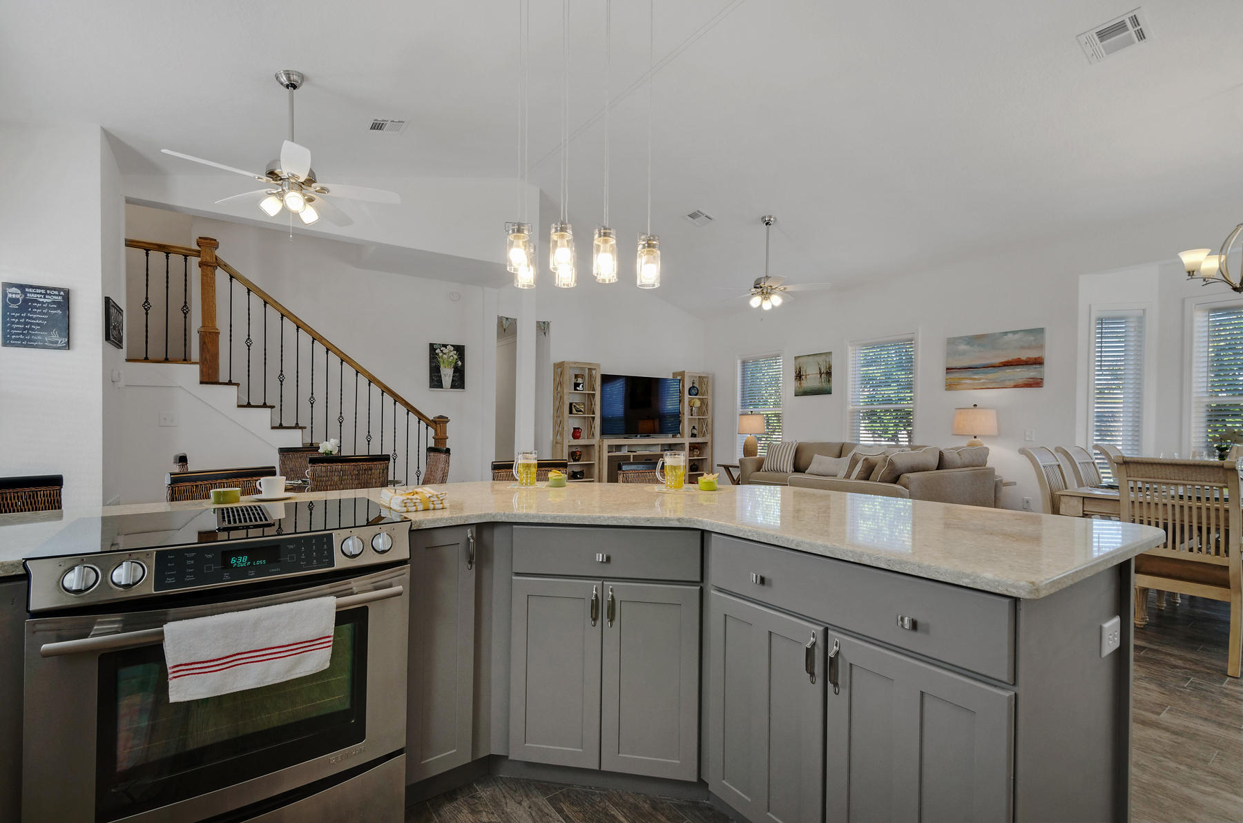 CRYSTAL BEACH - Residential