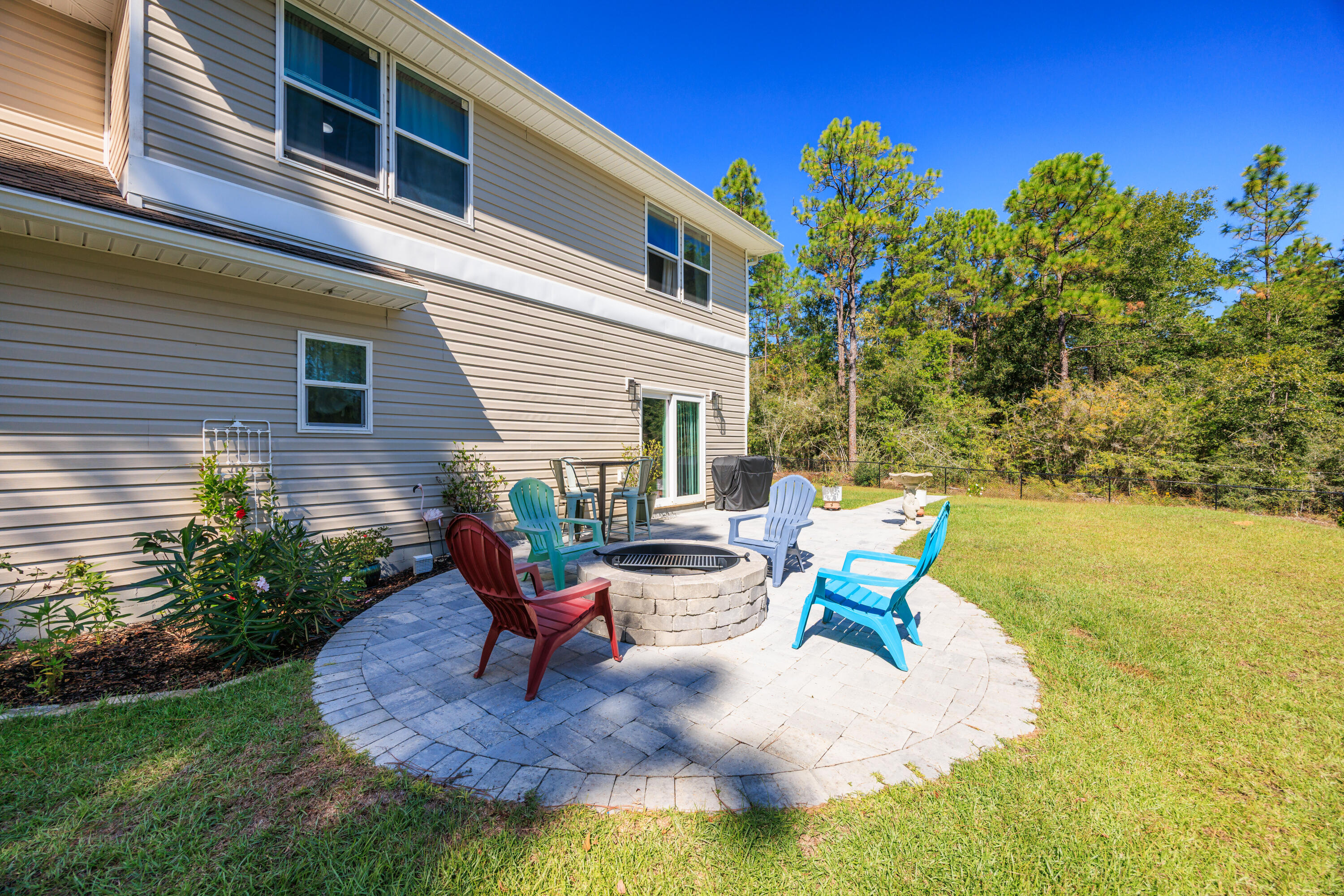 QUAIL RIDGE ESTATES LAKES - Residential