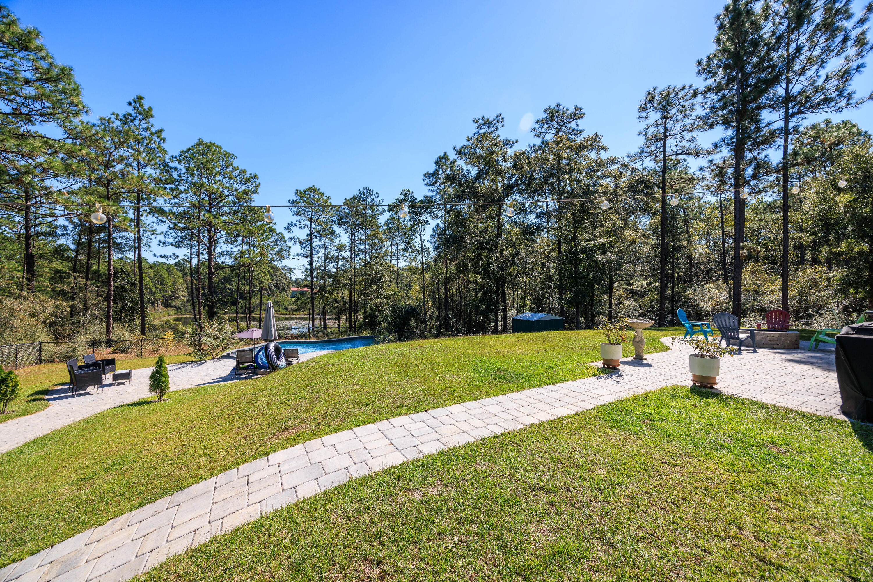 QUAIL RIDGE ESTATES LAKES - Residential