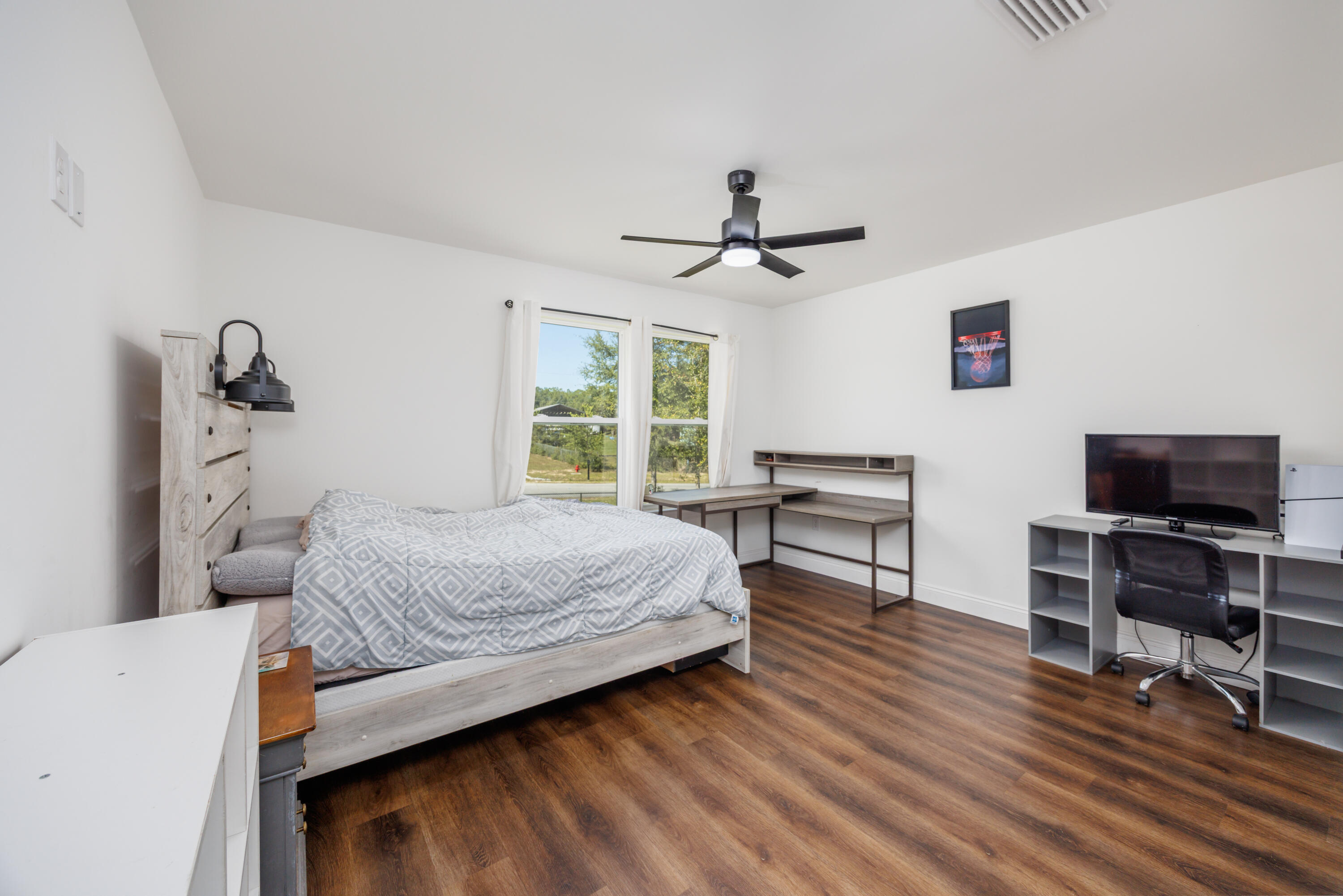 QUAIL RIDGE ESTATES LAKES - Residential