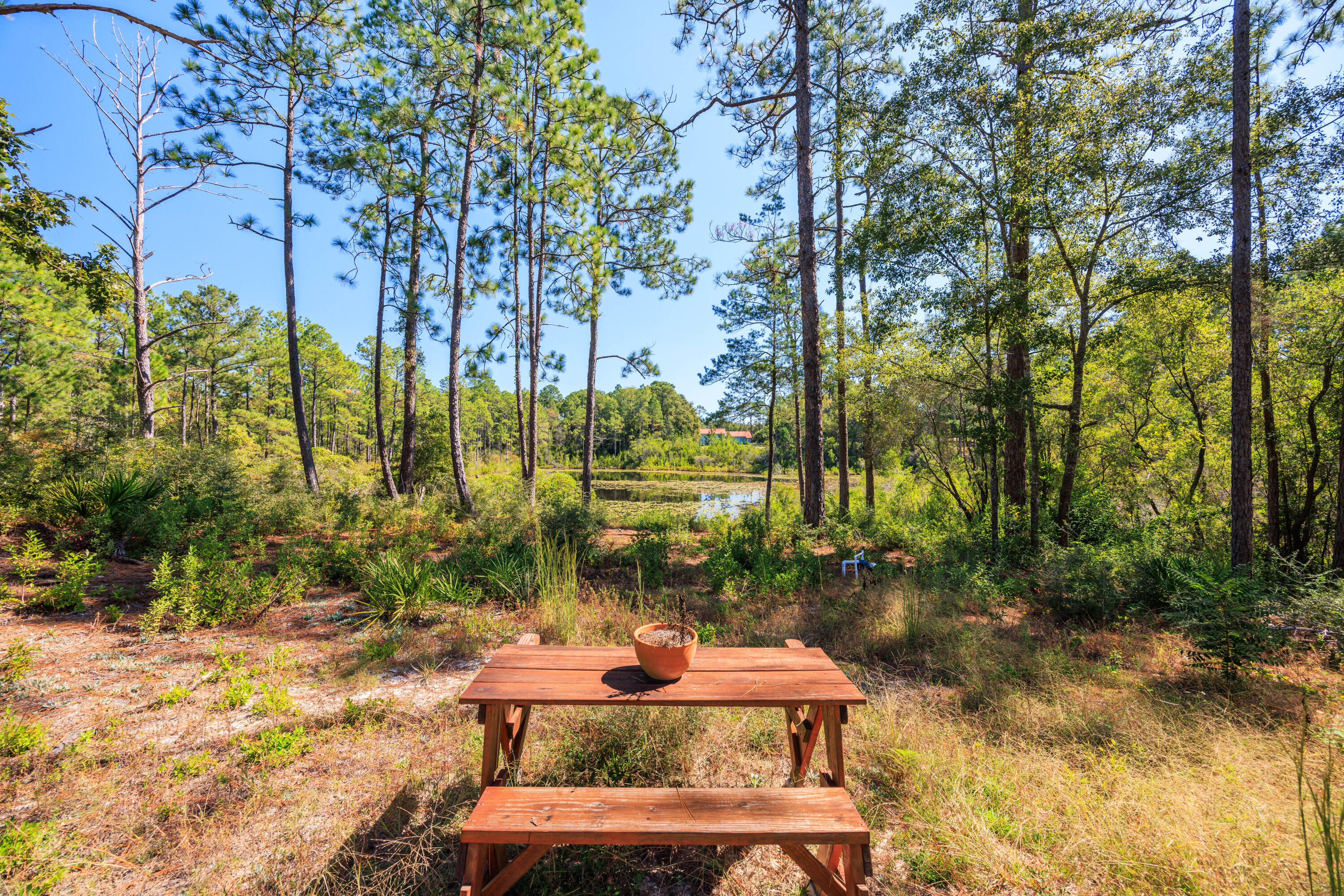 QUAIL RIDGE ESTATES LAKES - Residential