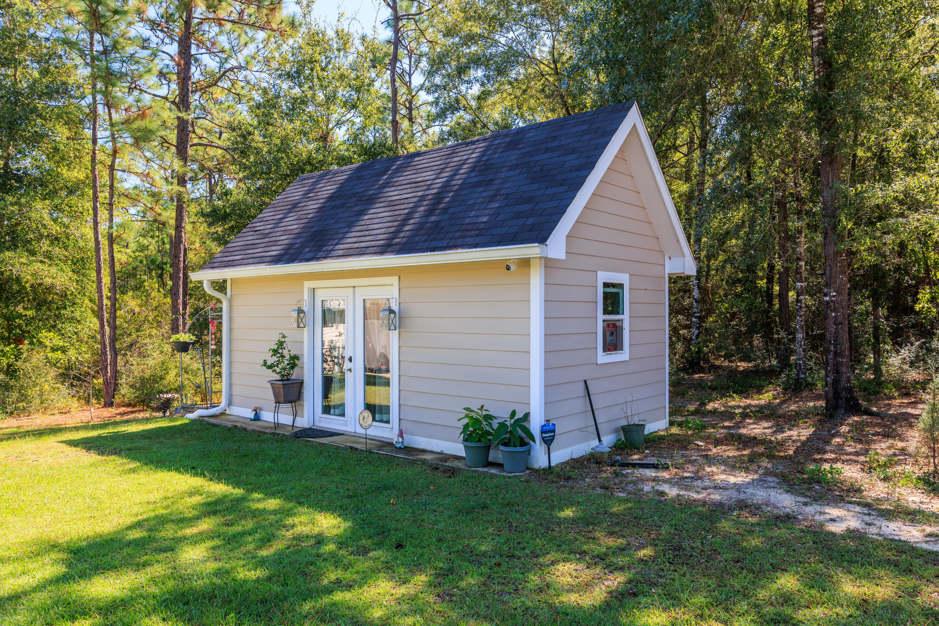 QUAIL RIDGE ESTATES LAKES - Residential