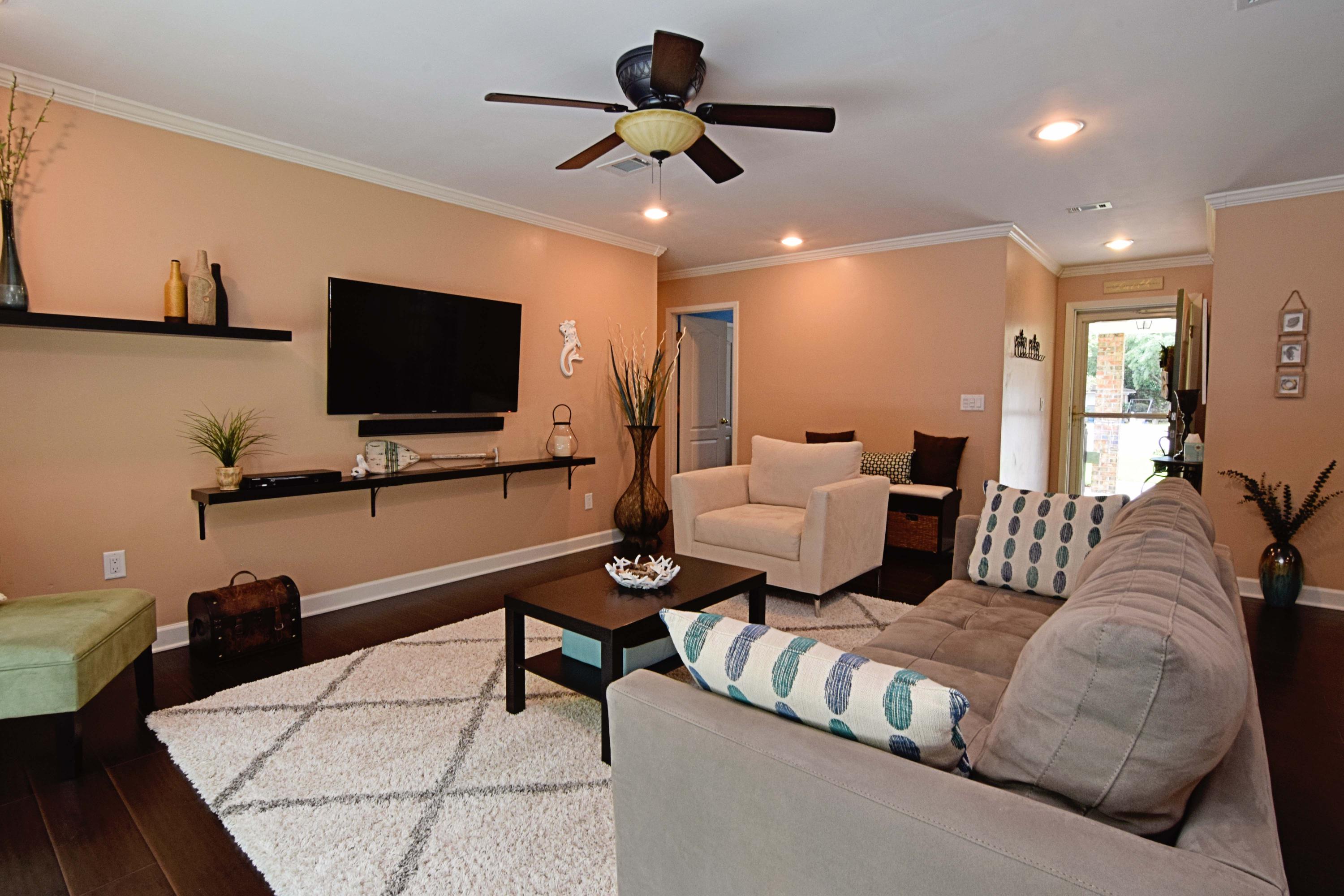 CREEKSIDE 2 - Residential