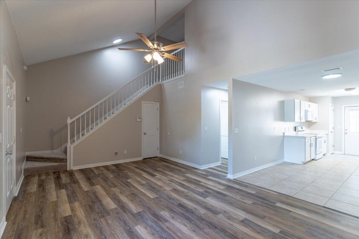 CAMBRIDGE VILLAGE T/H - Residential