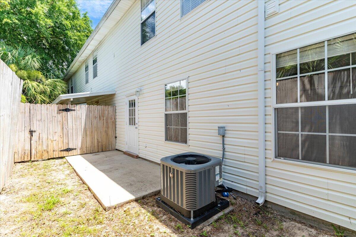 CAMBRIDGE VILLAGE T/H - Residential