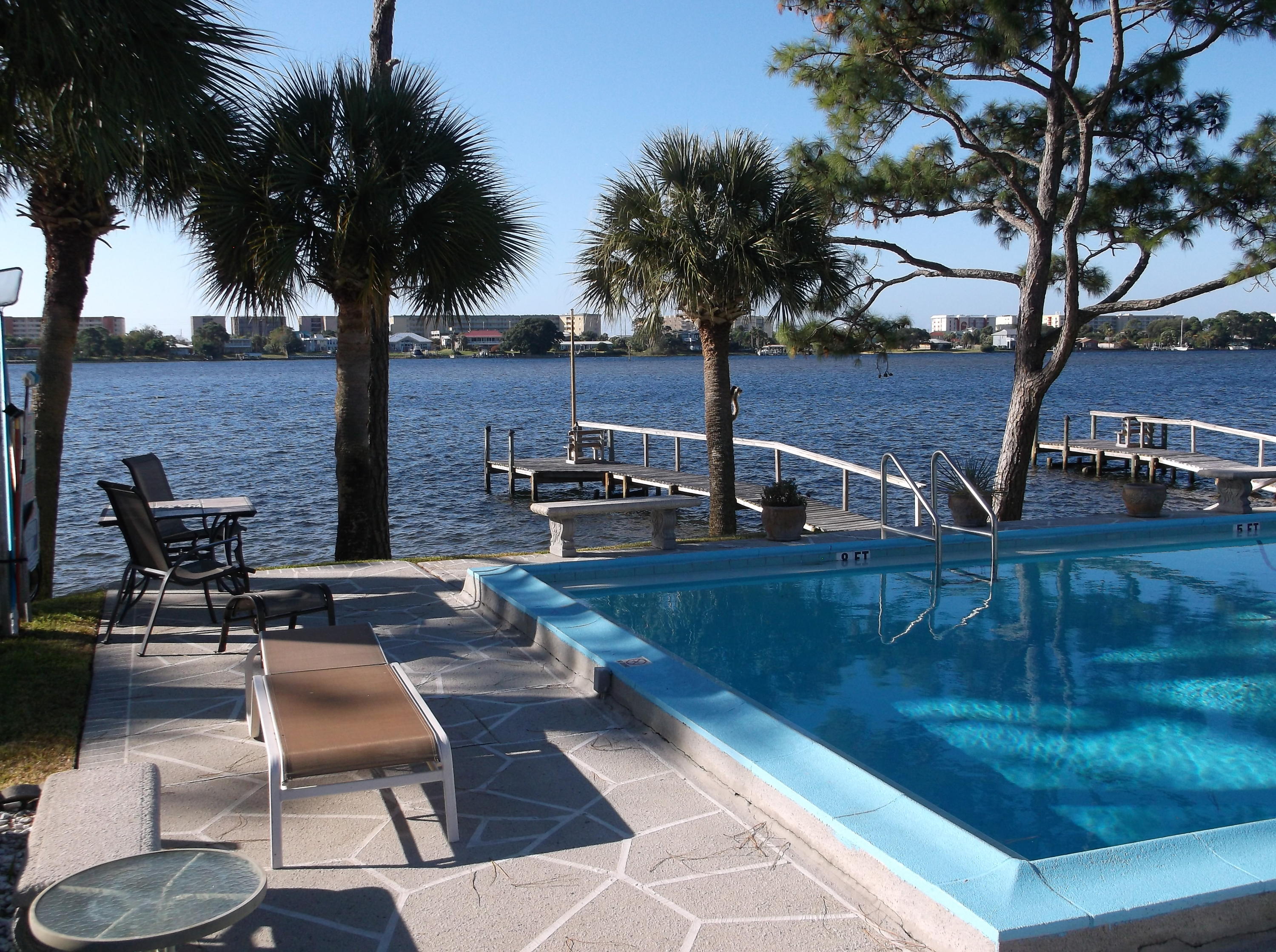 CASA DEL MAR - Residential