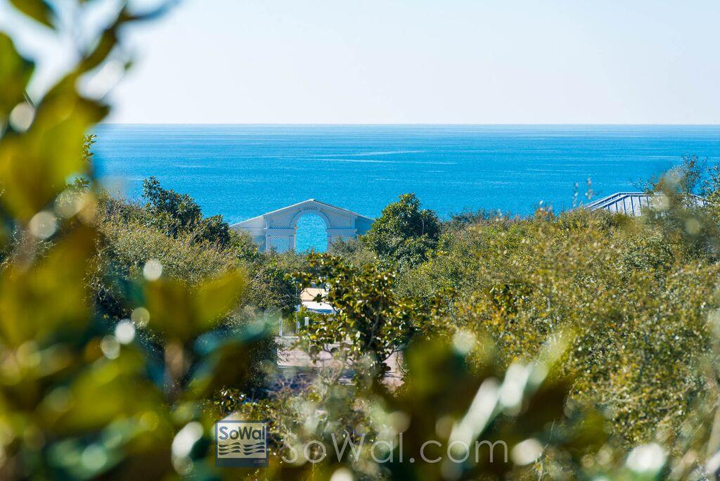 TRANQUILITY BY THE BAY - Residential