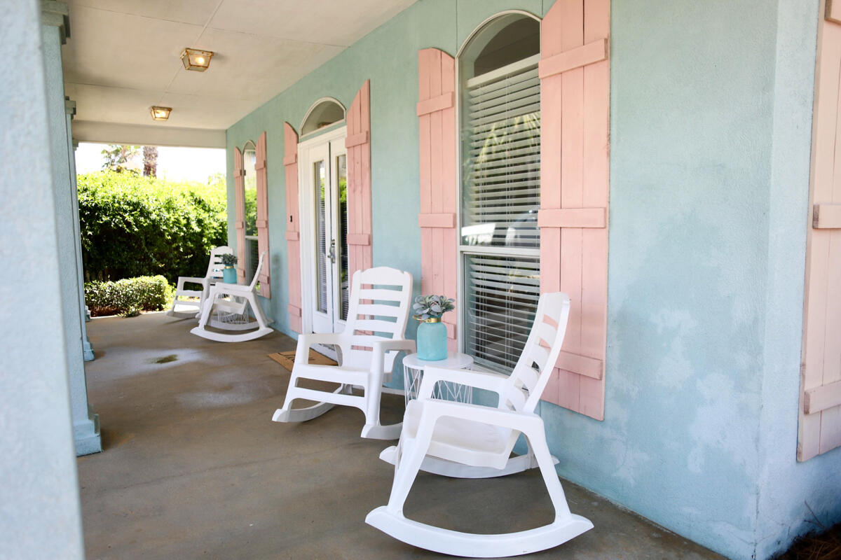 EMERALD SHORES - Residential