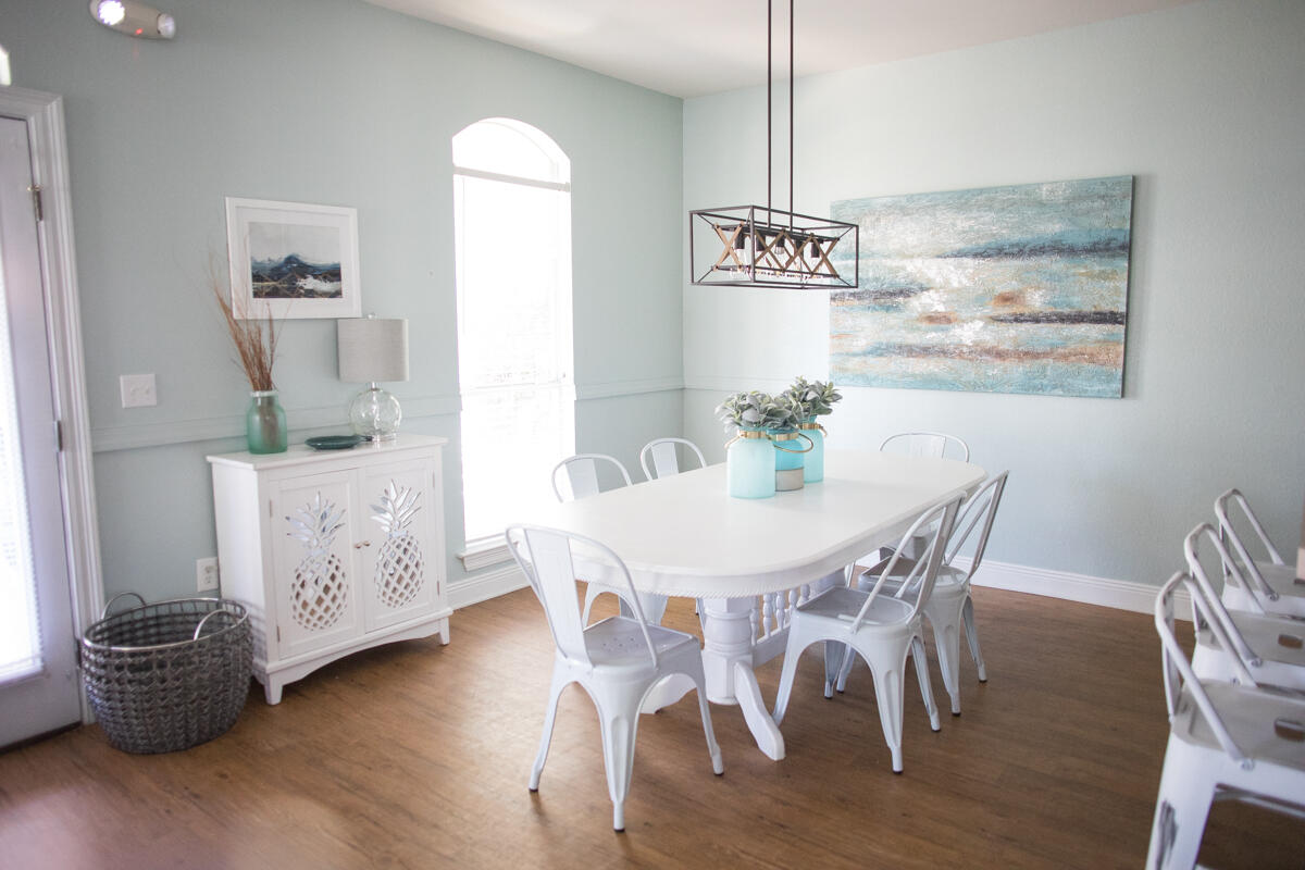 EMERALD SHORES - Residential