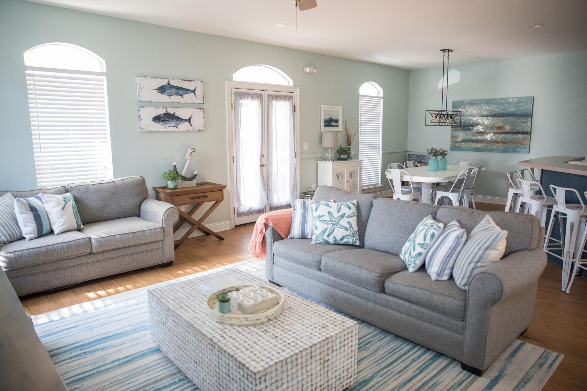 EMERALD SHORES - Residential