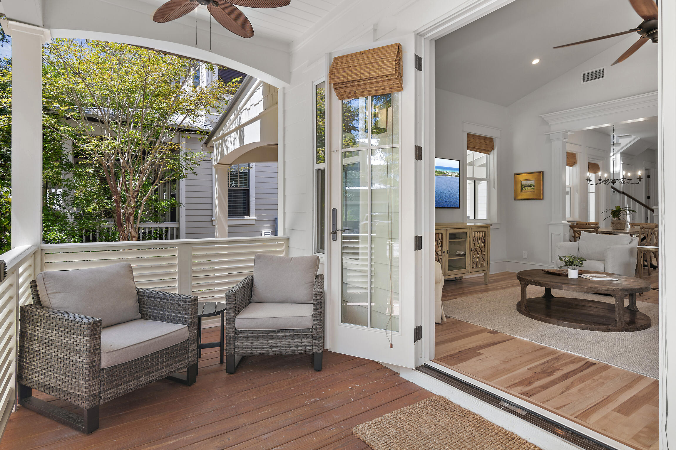 COTTAGES AT EASTERN LAKE - Residential