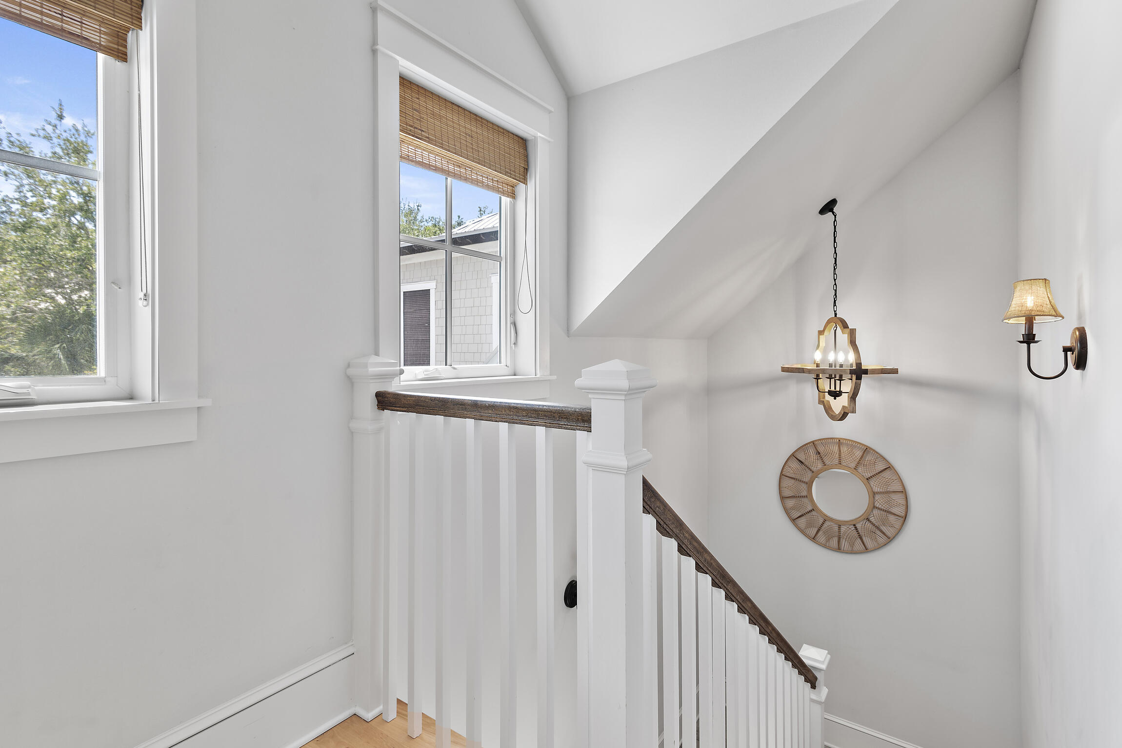 COTTAGES AT EASTERN LAKE - Residential