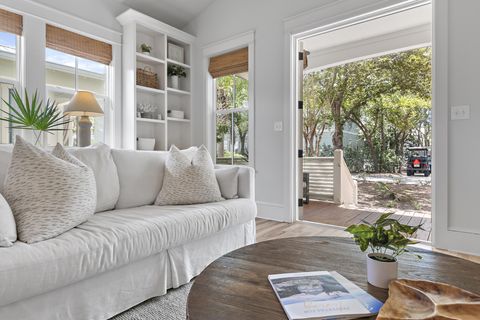 A home in Santa Rosa Beach