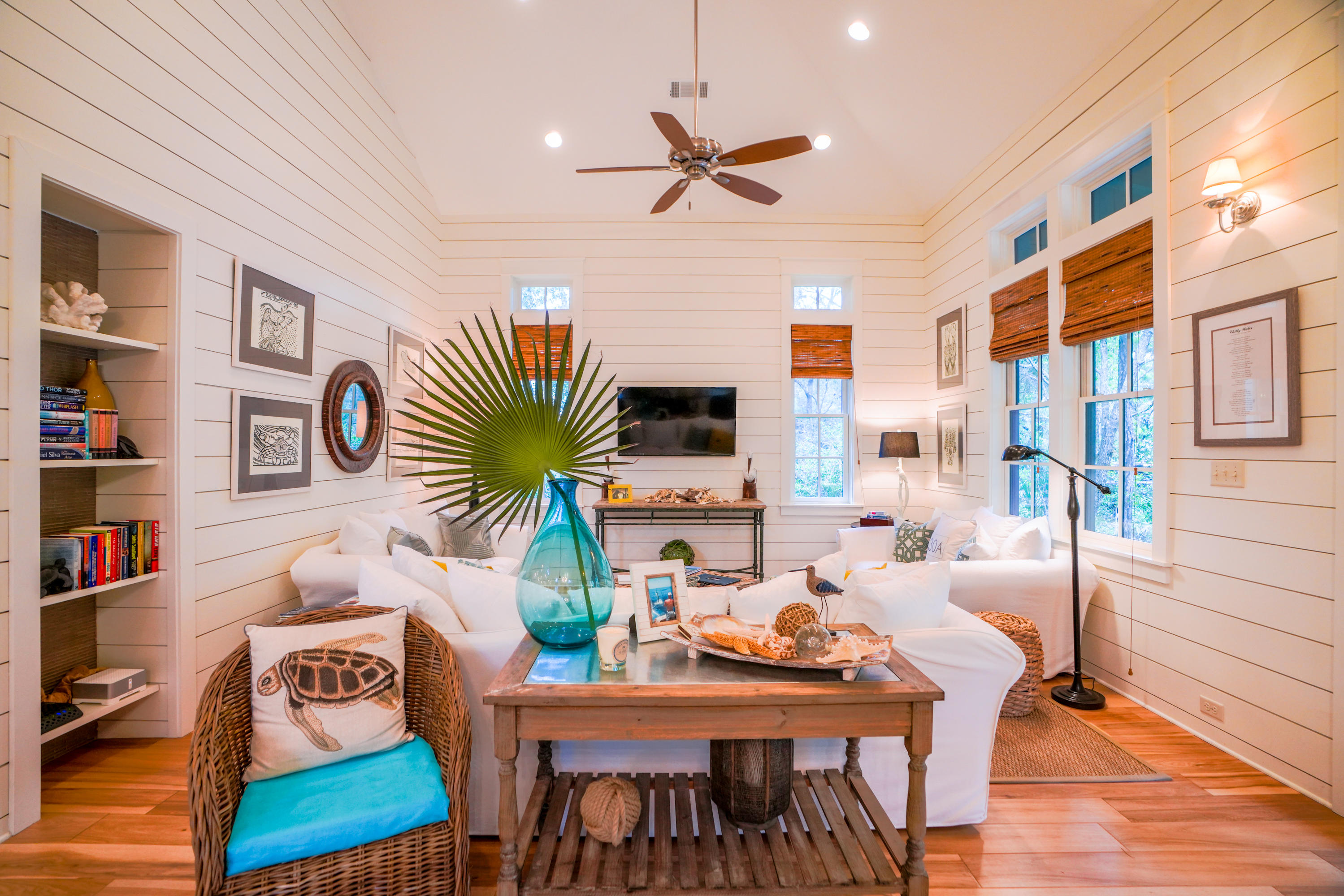 THE HAMMOCKS OF SEAGROVE - Residential