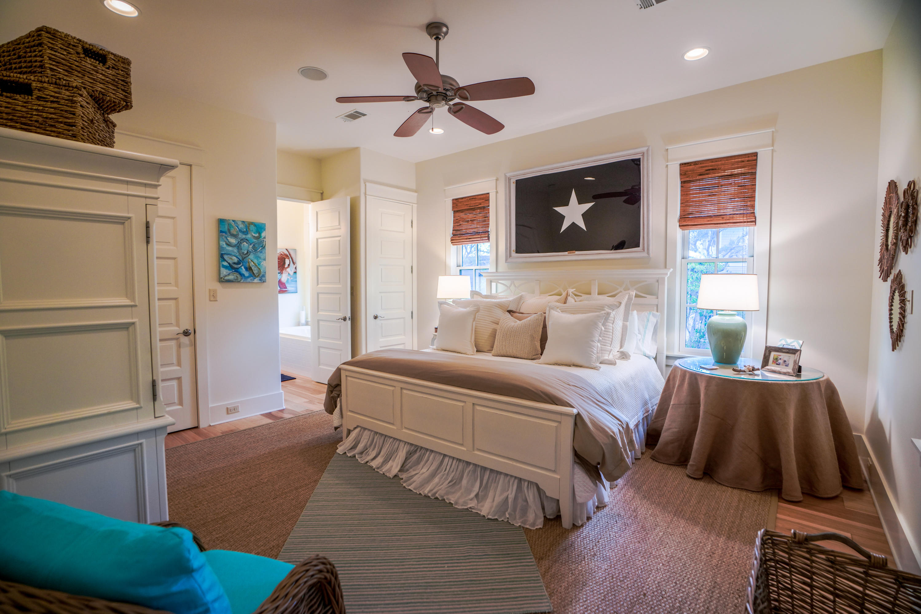 THE HAMMOCKS OF SEAGROVE - Residential