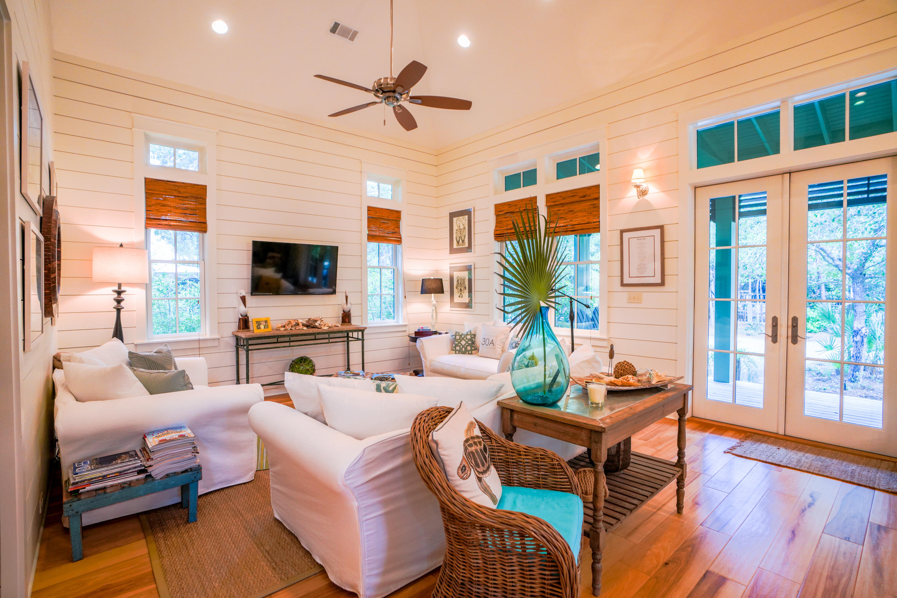 THE HAMMOCKS OF SEAGROVE - Residential