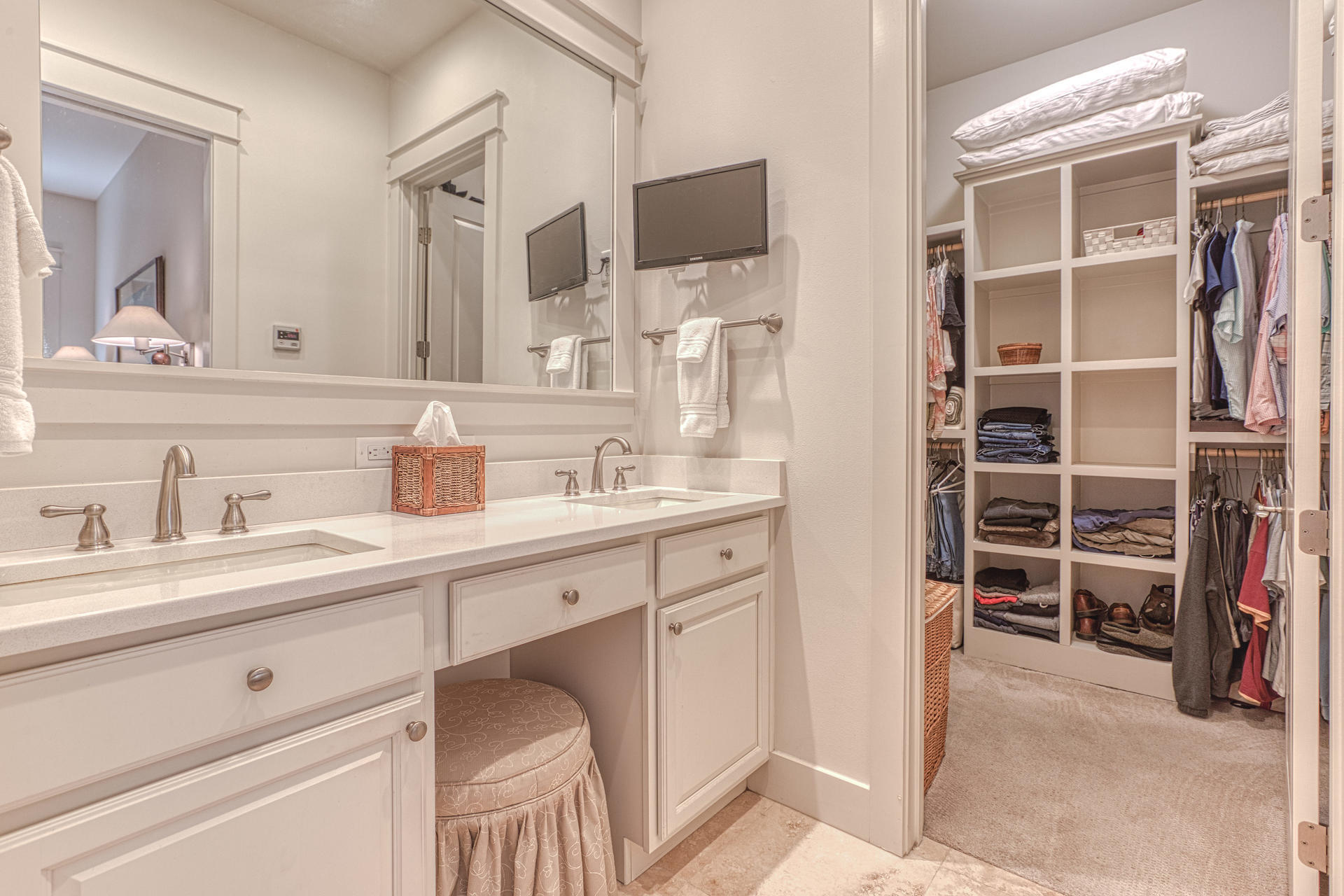 WATERCOLOR - Residential