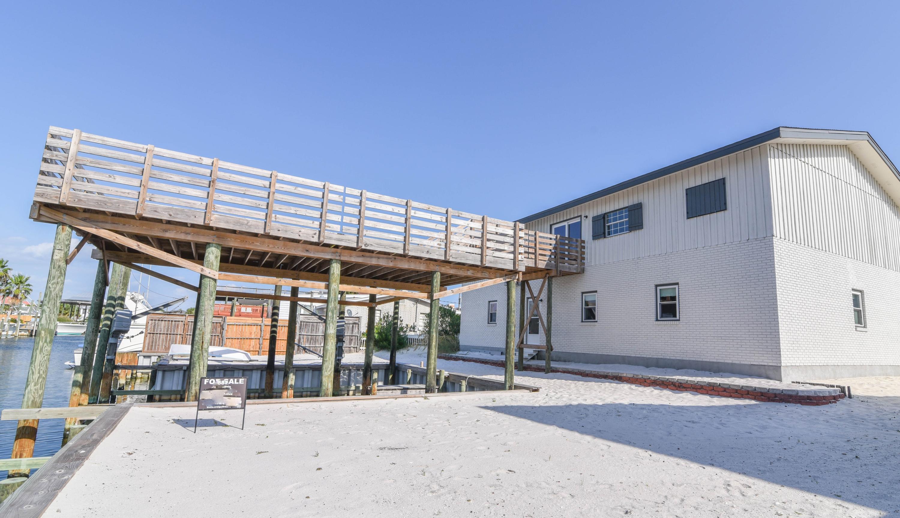 HOLIDAY ISLE - Residential