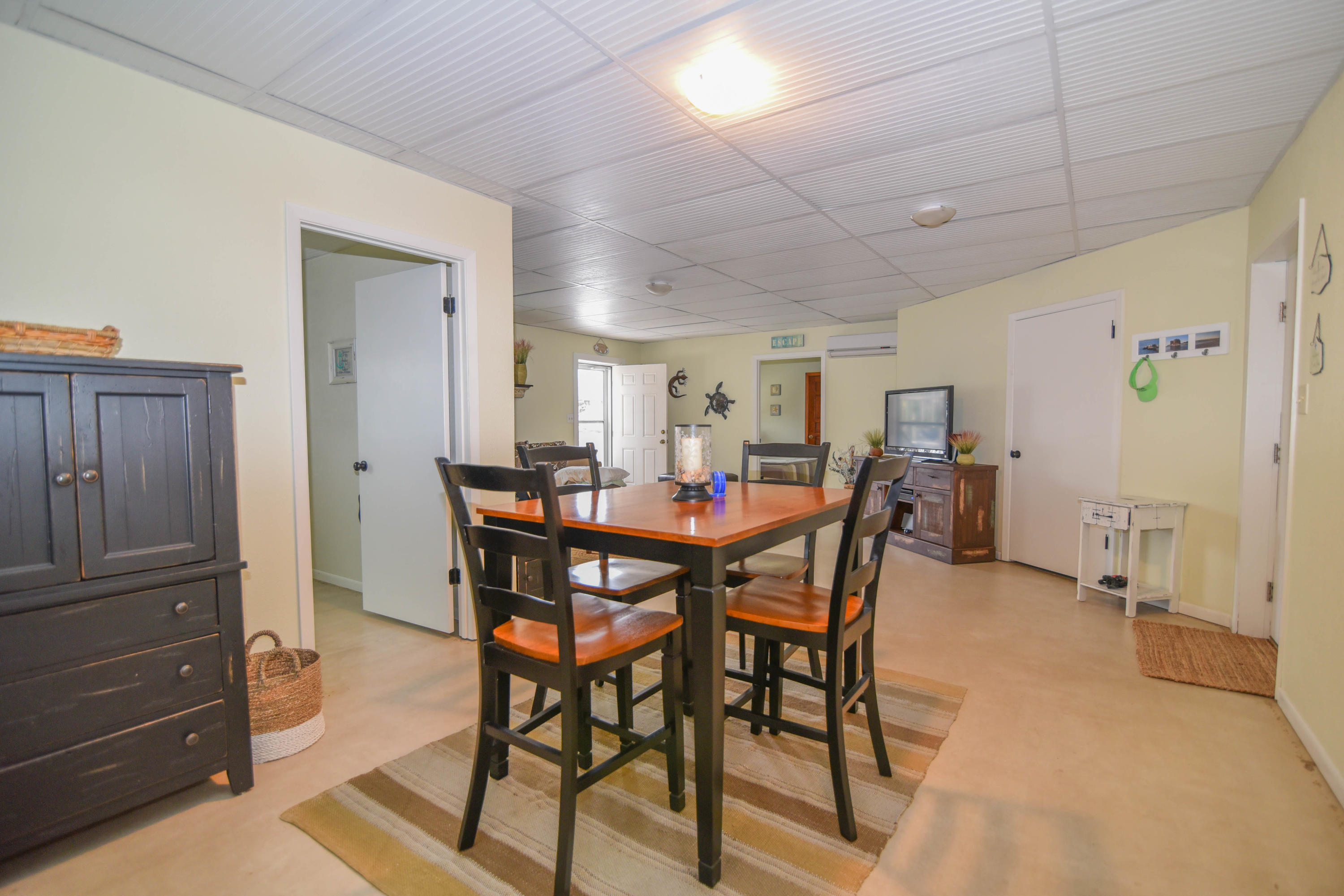 HOLIDAY ISLE - Residential