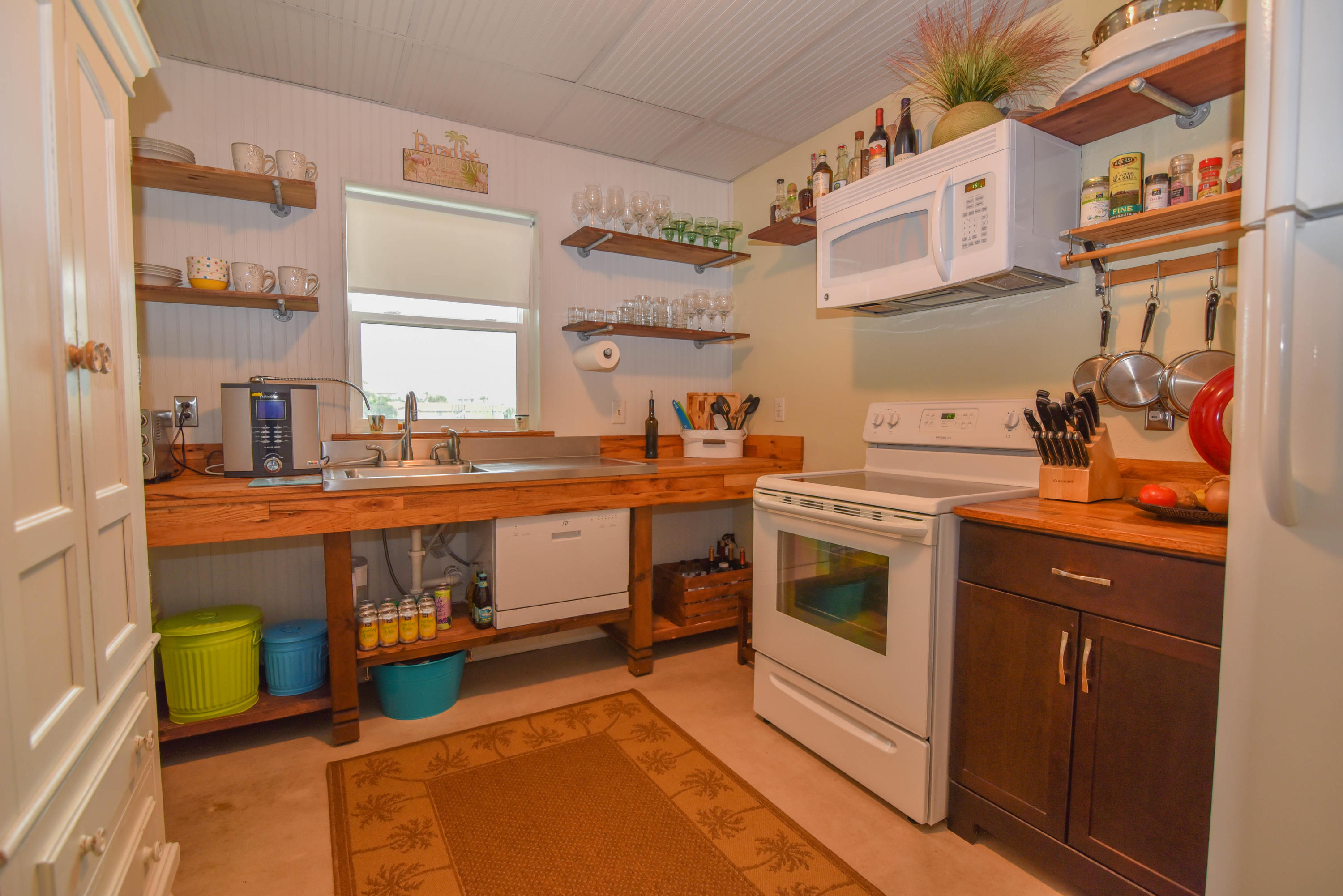 HOLIDAY ISLE - Residential