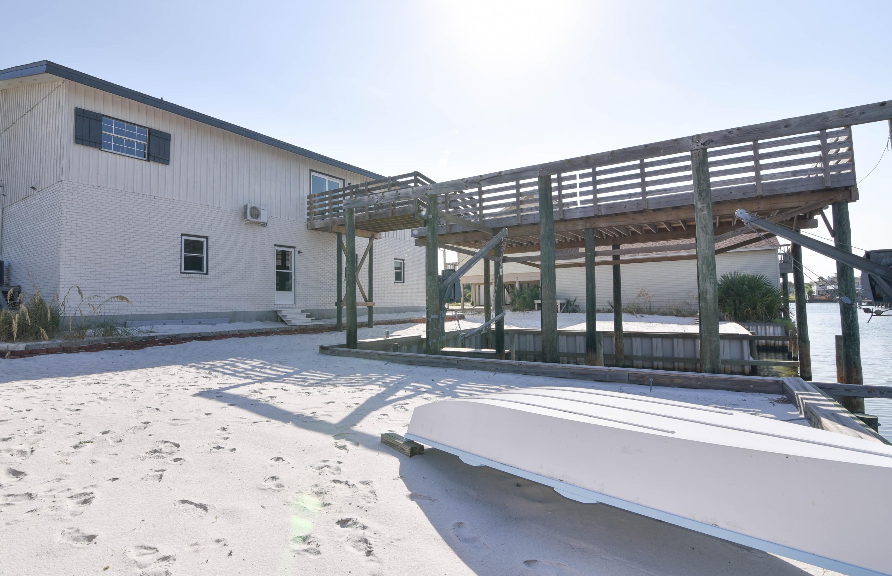 HOLIDAY ISLE - Residential