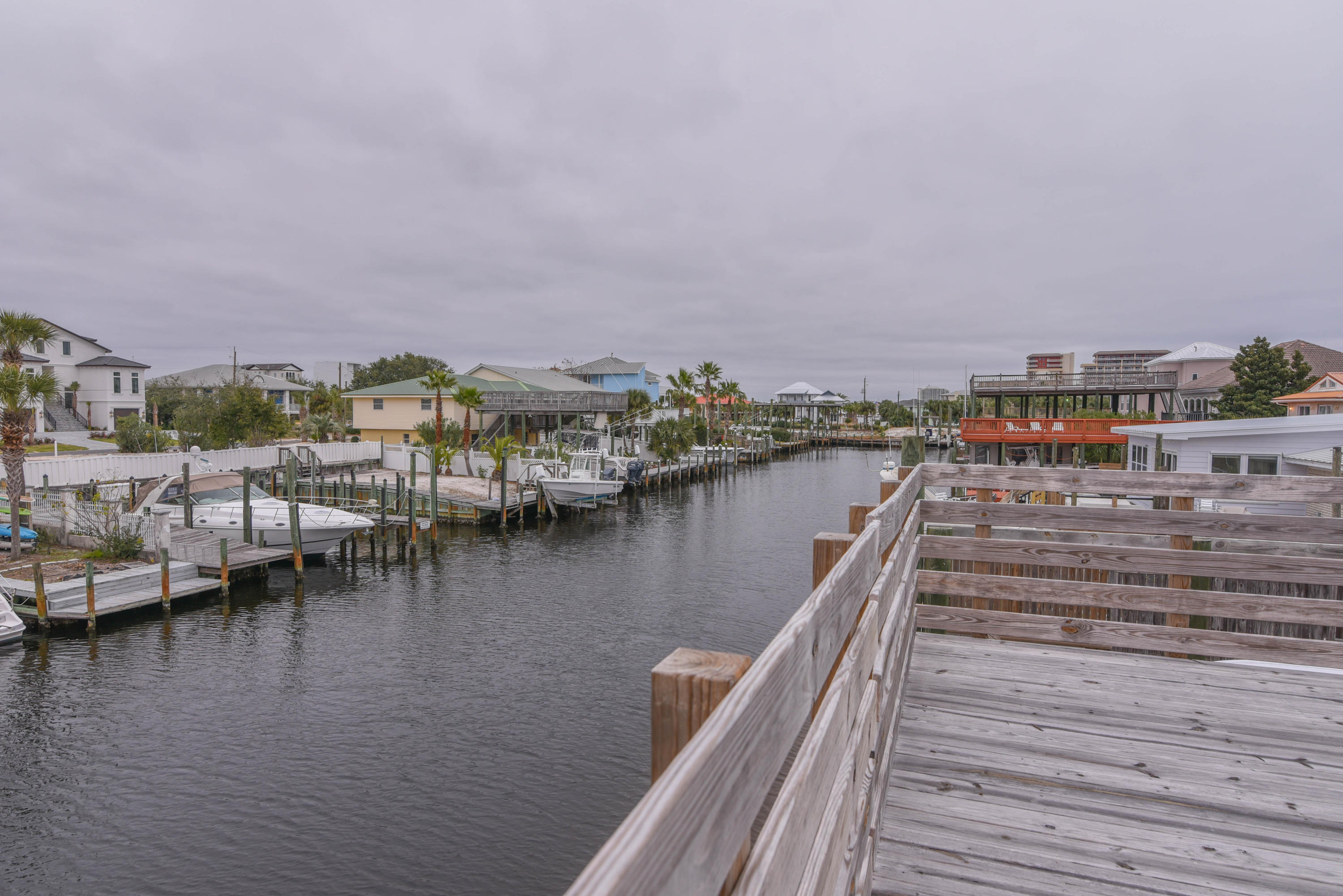 HOLIDAY ISLE - Residential