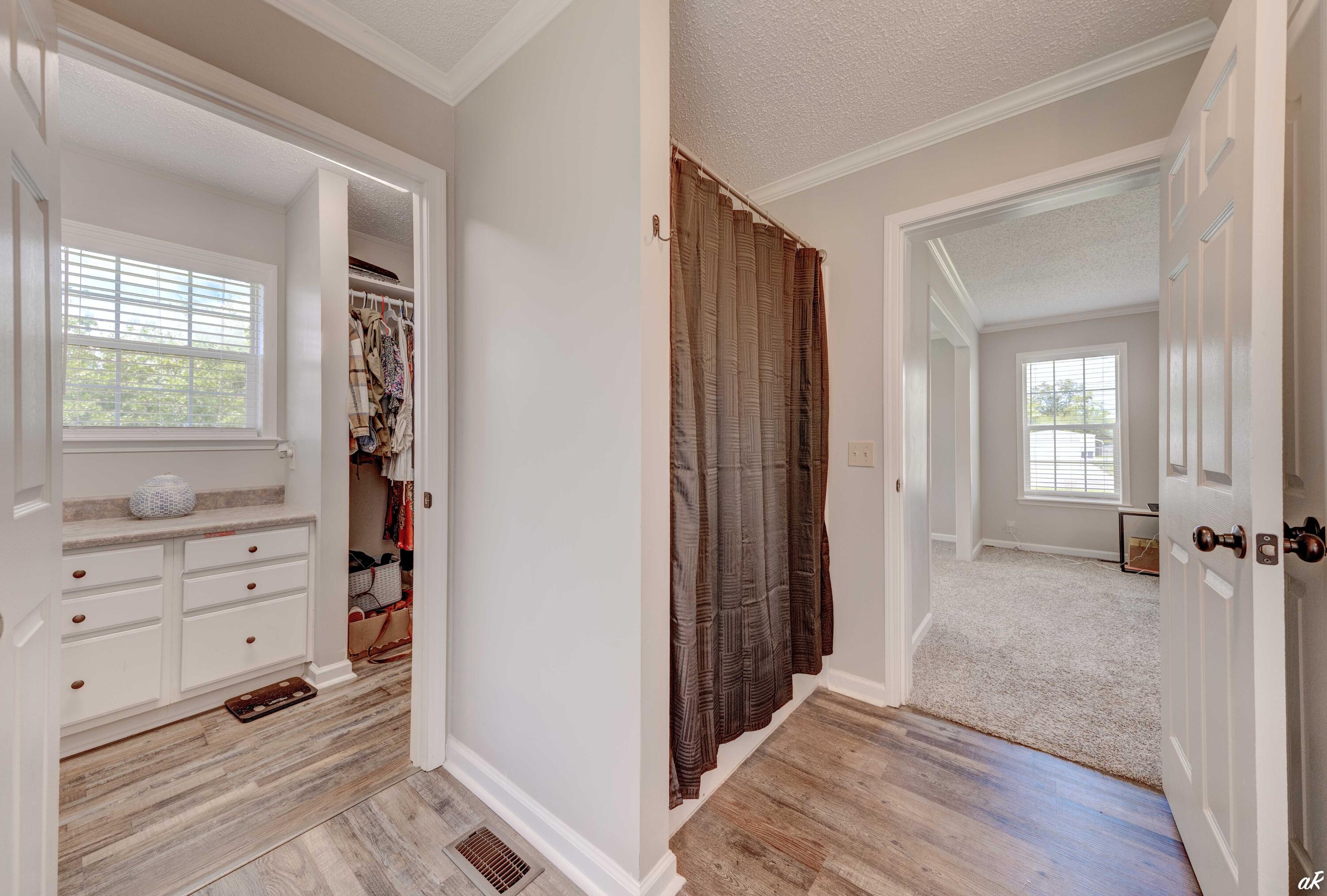 CREEK HOLLOW ESTATES UNIT 1 - Residential