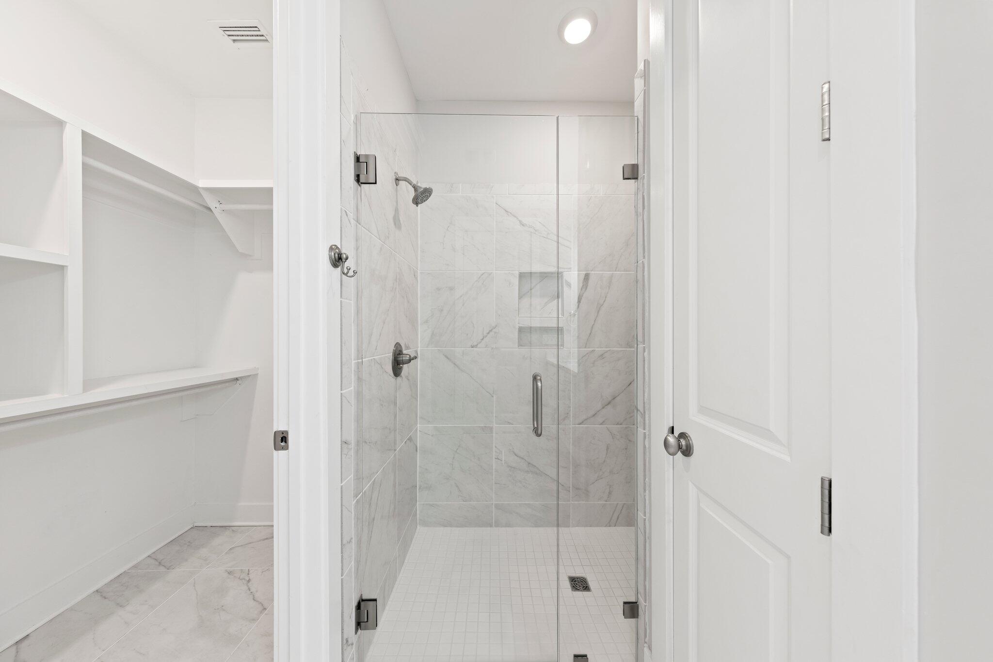 Daxton on the Bay - Residential