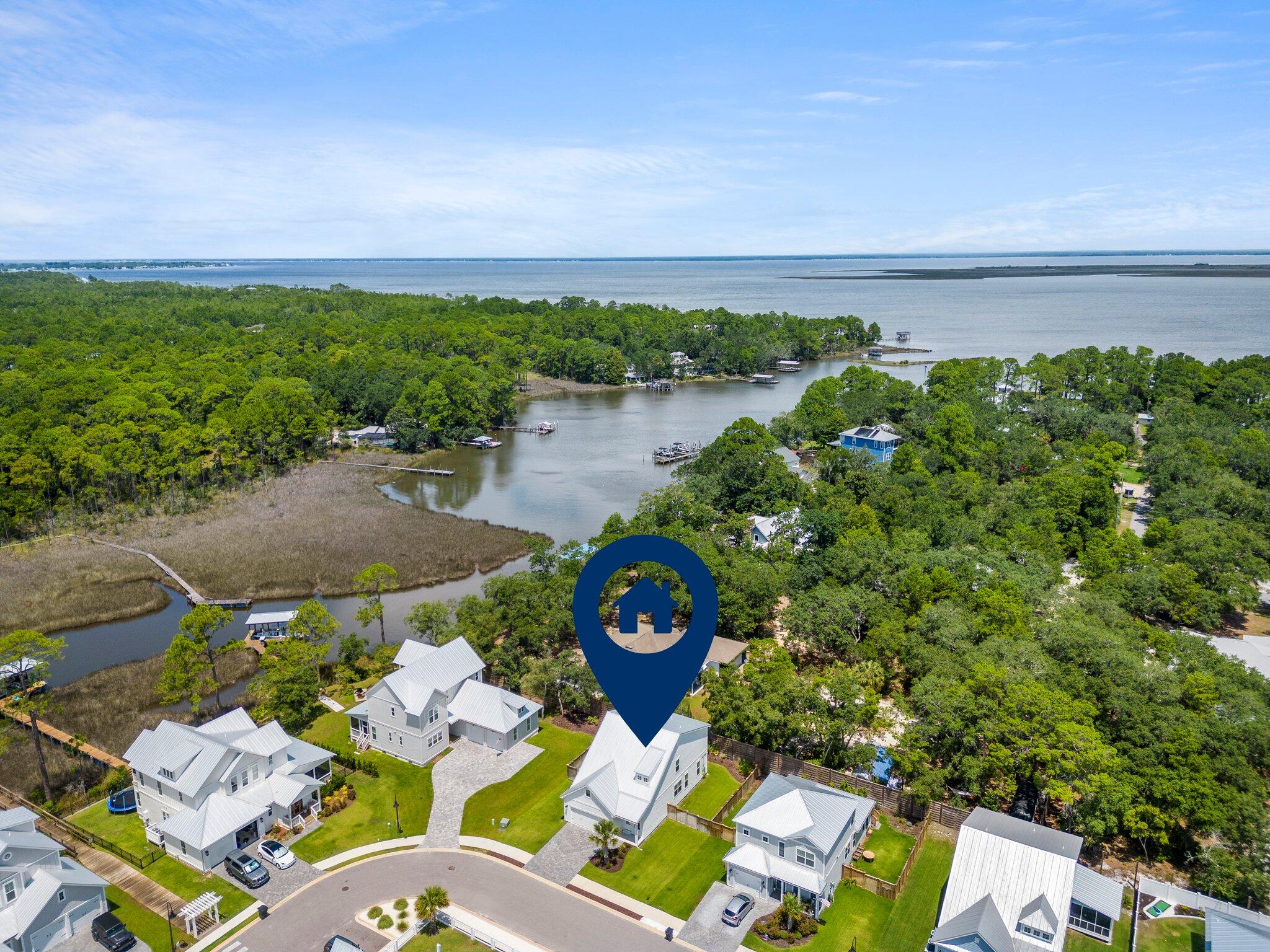 Daxton on the Bay - Residential