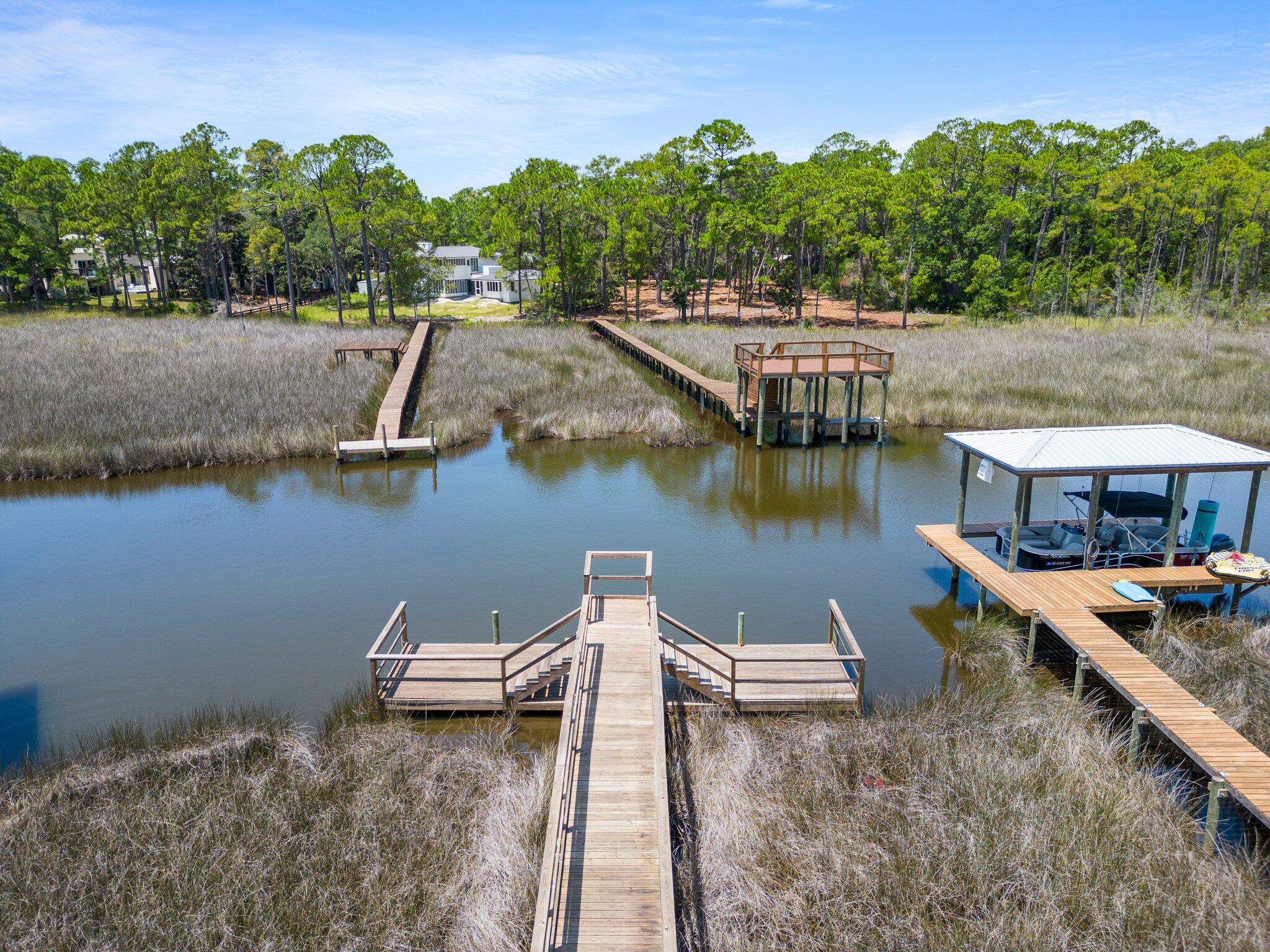 Daxton on the Bay - Residential