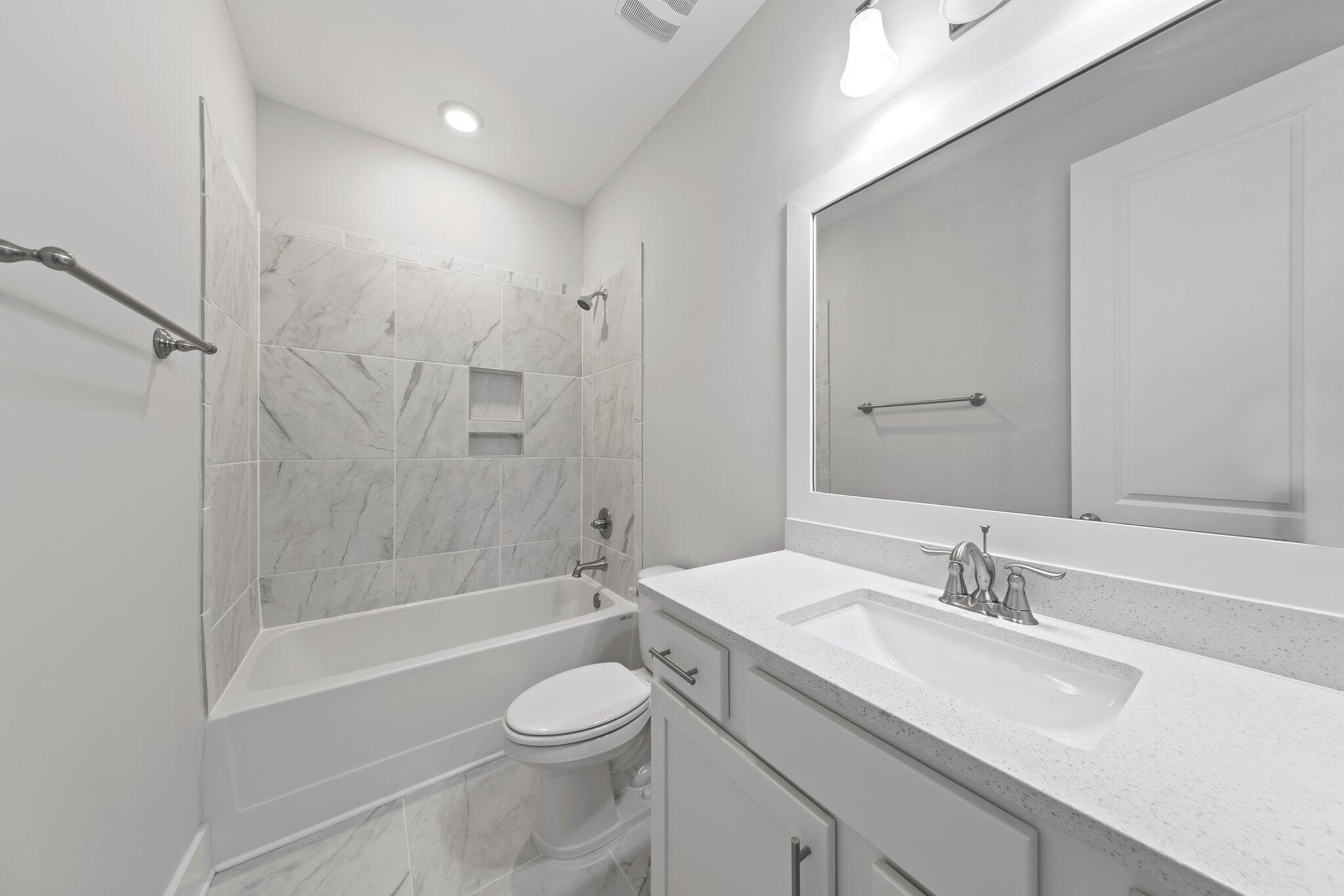 Daxton on the Bay - Residential