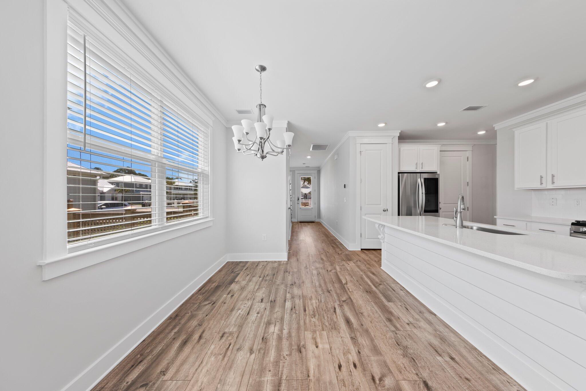 Daxton on the Bay - Residential