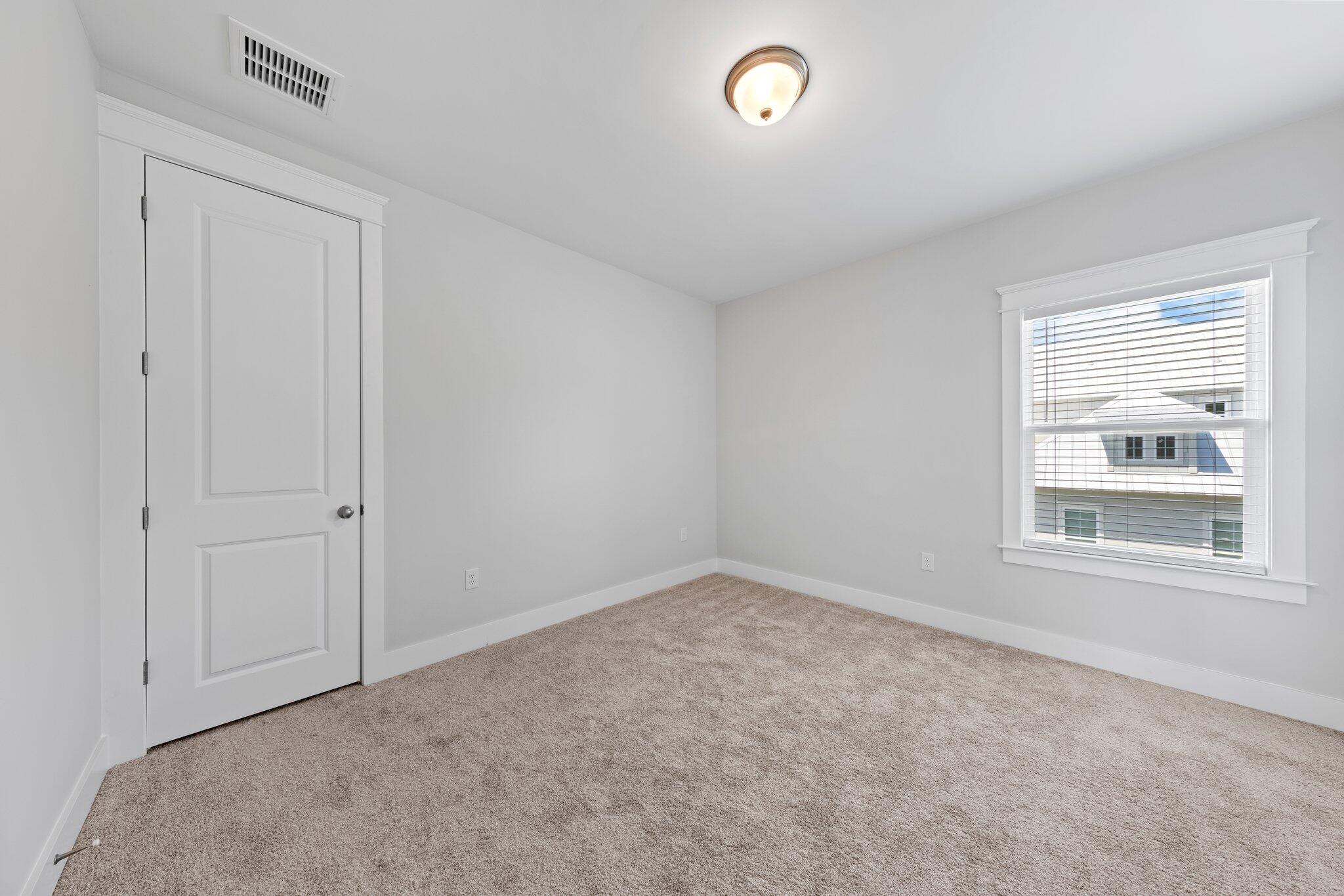 Daxton on the Bay - Residential