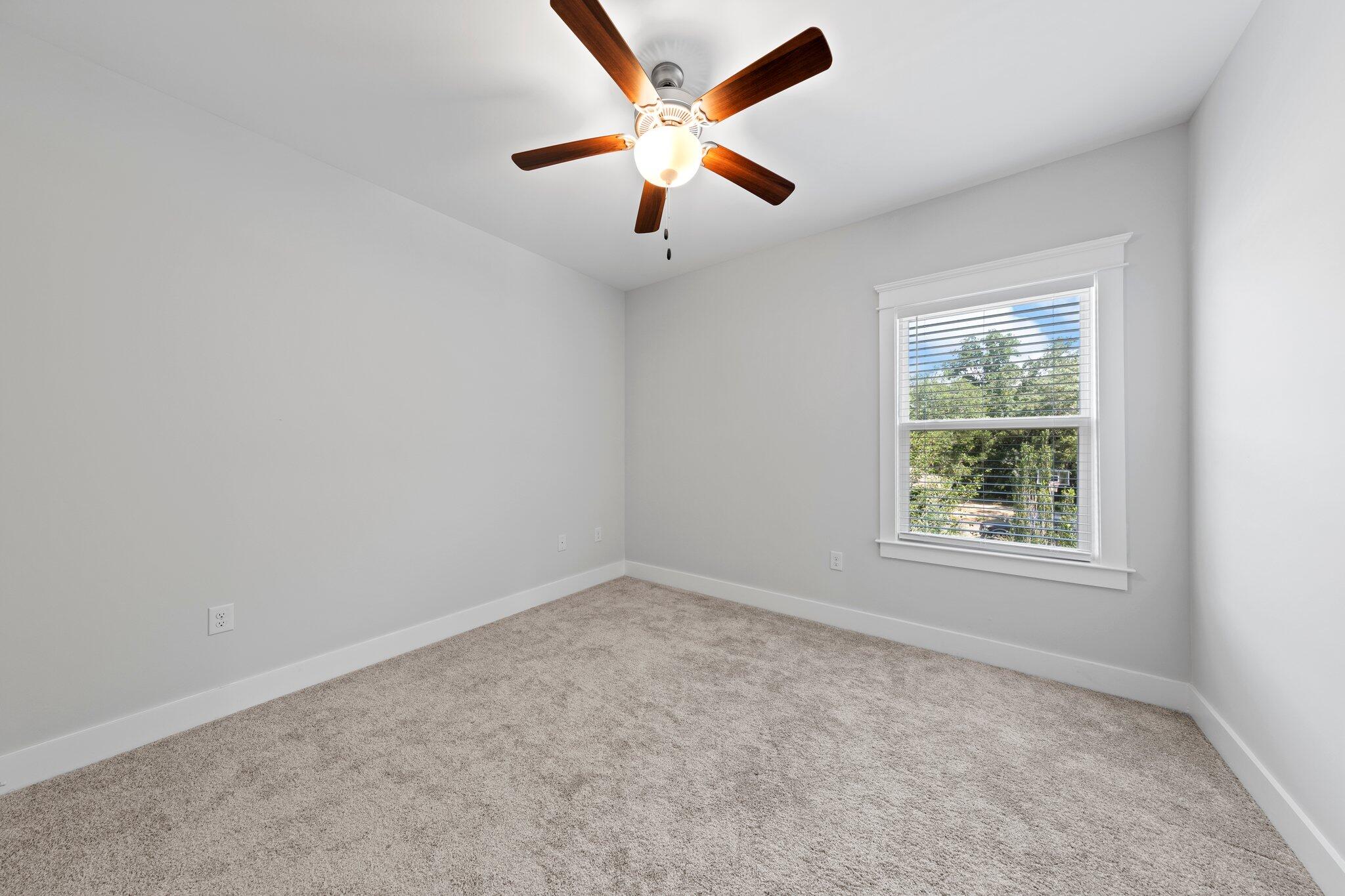 Daxton on the Bay - Residential