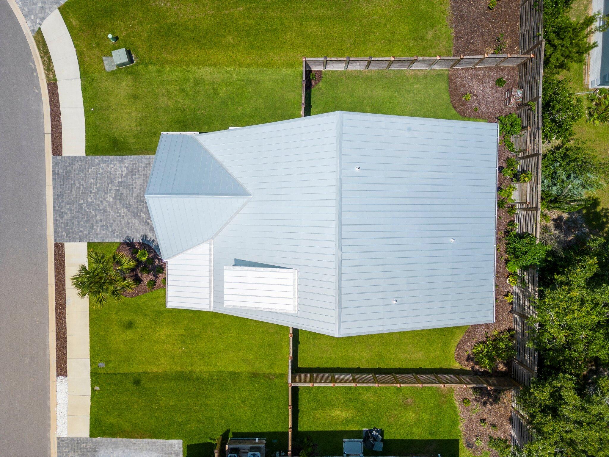 Daxton on the Bay - Residential