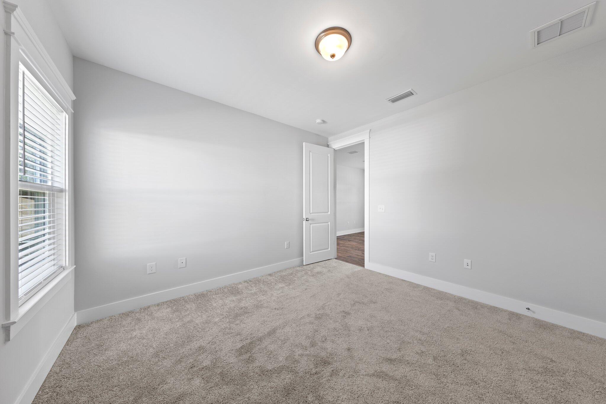 Daxton on the Bay - Residential