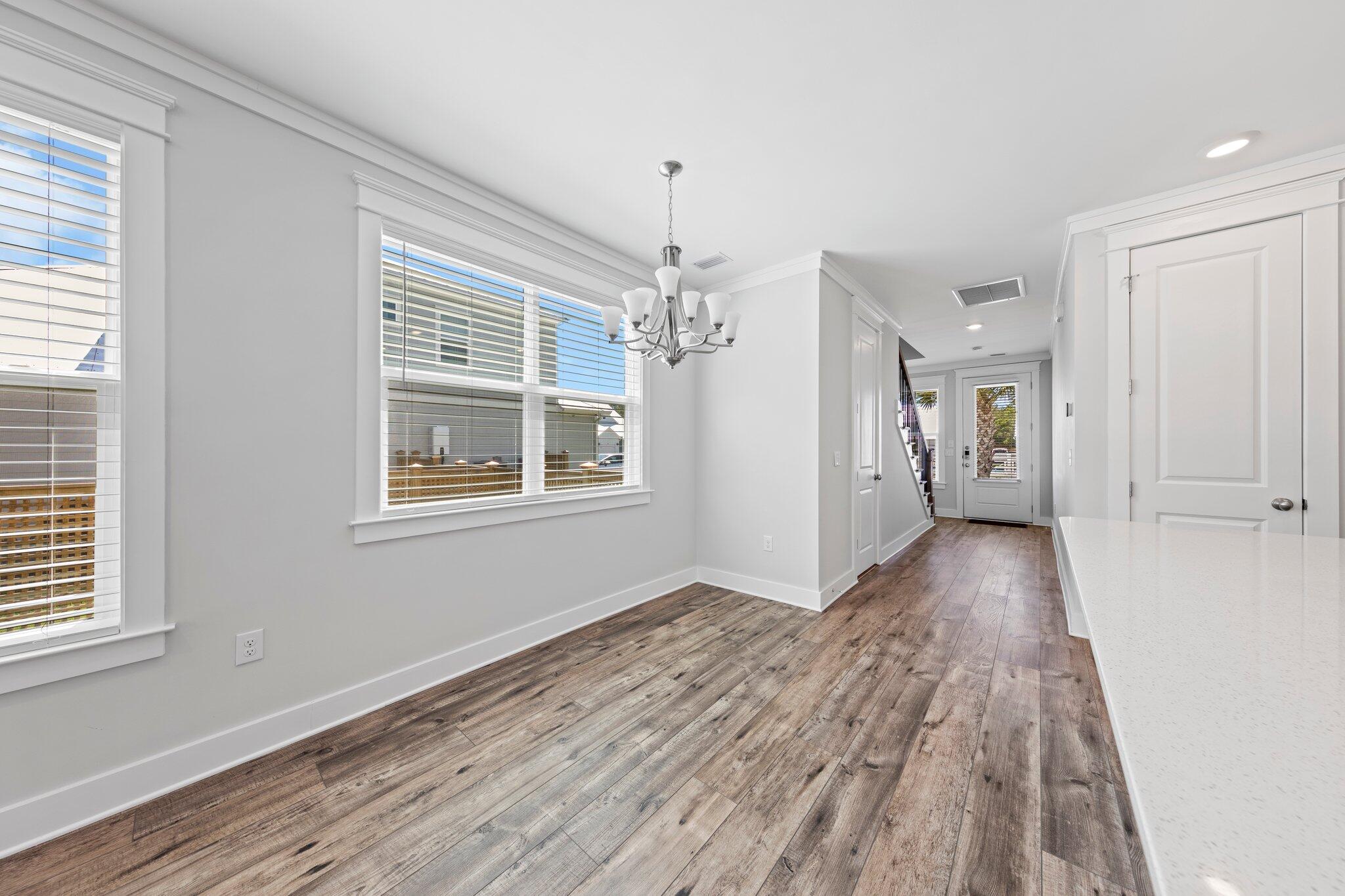 Daxton on the Bay - Residential