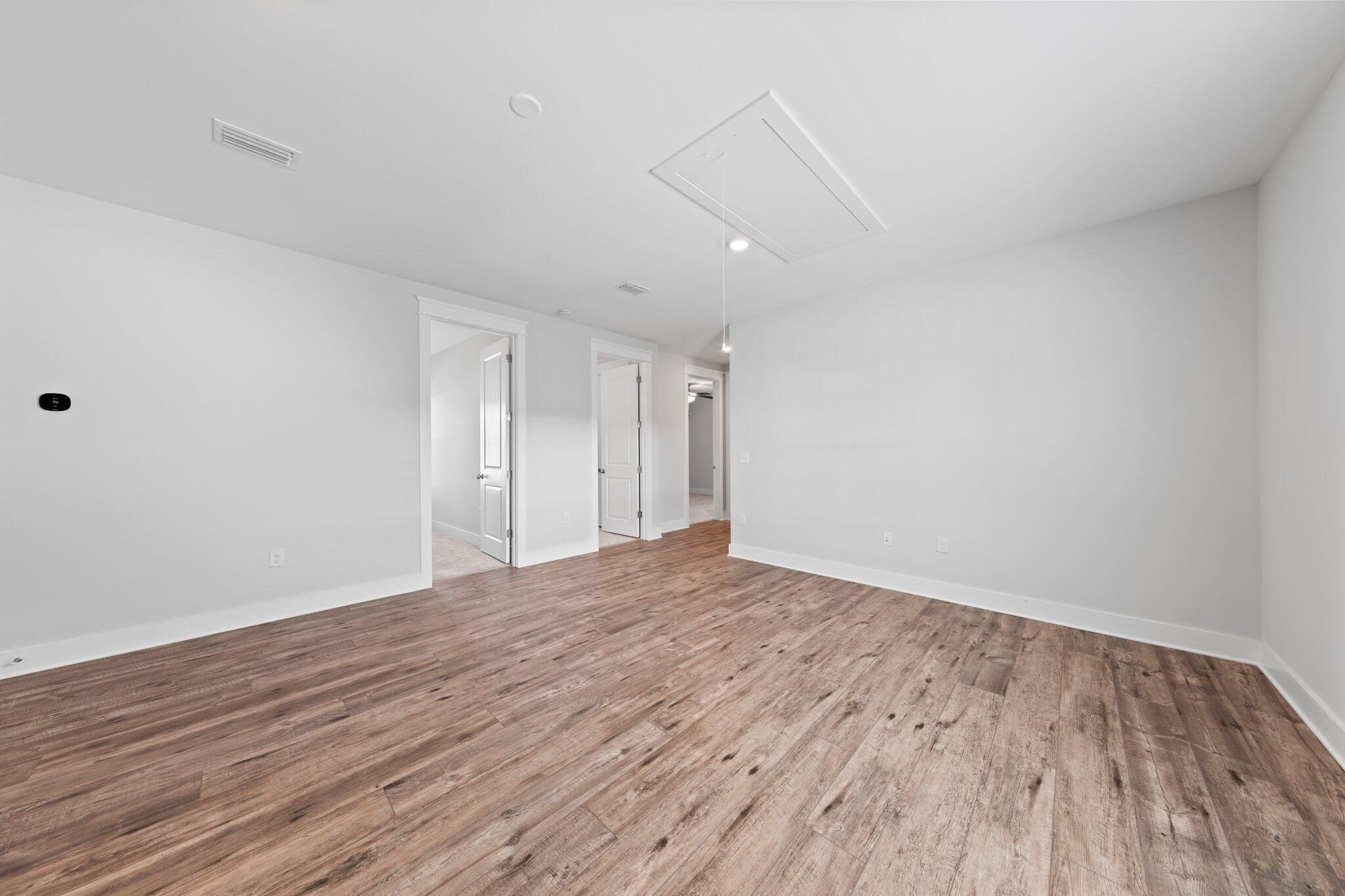 Daxton on the Bay - Residential