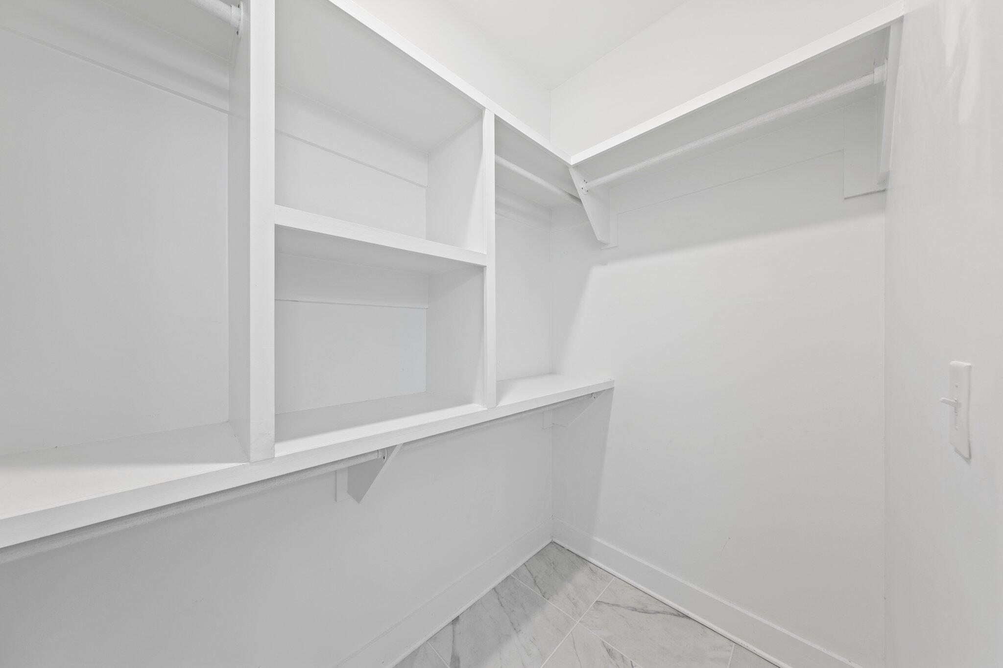 Daxton on the Bay - Residential