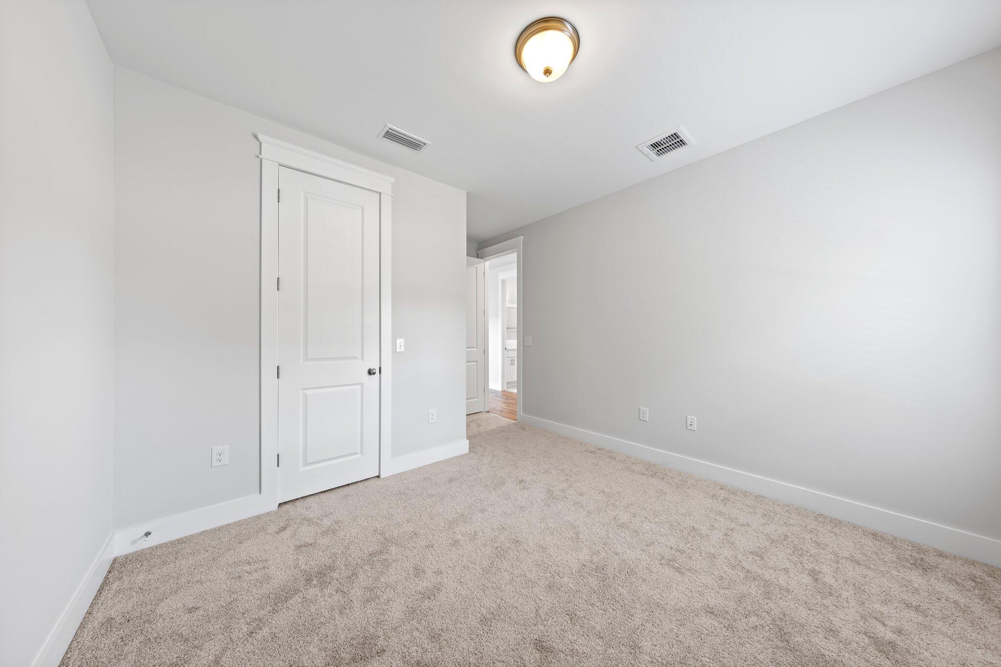 Daxton on the Bay - Residential