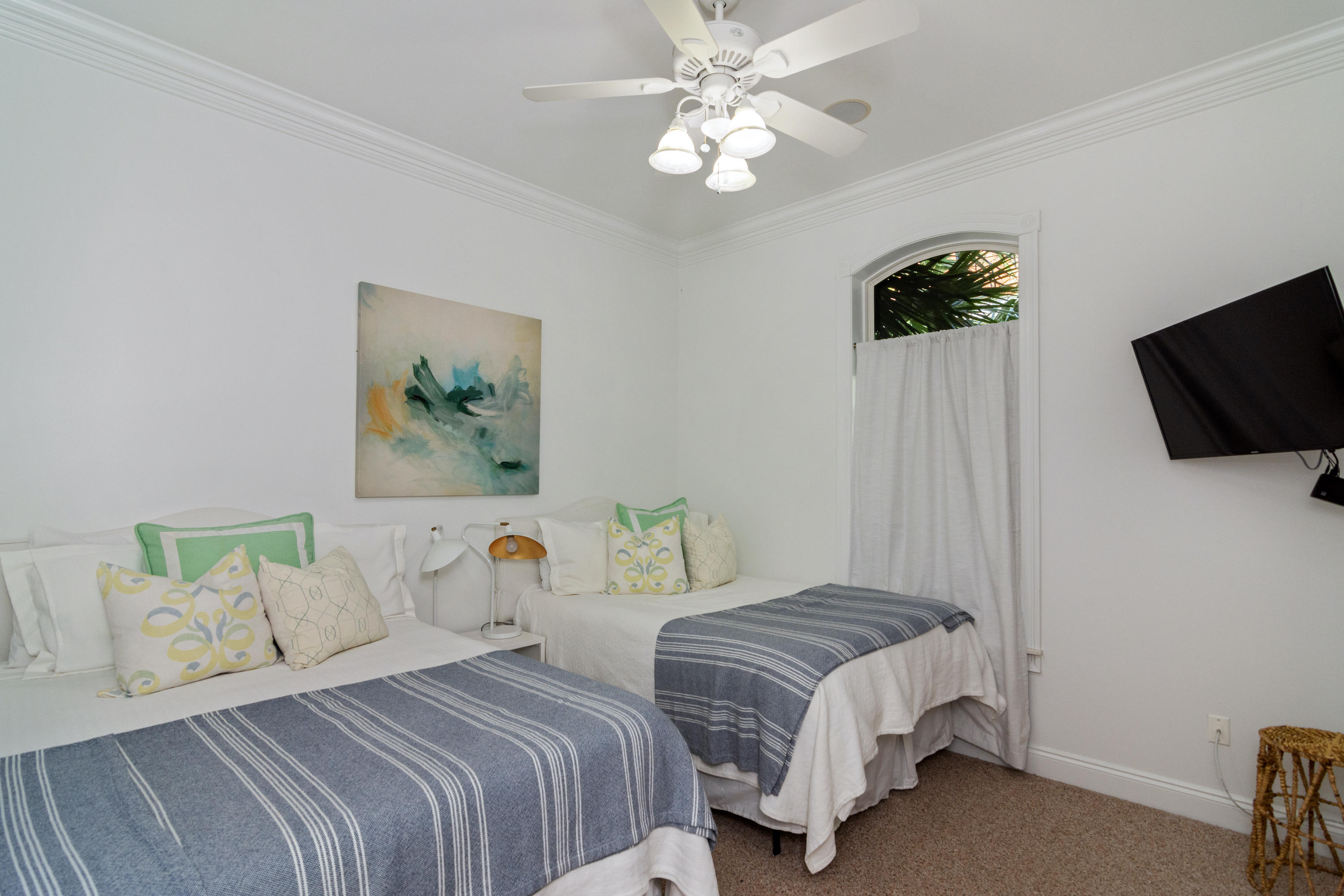 Metes and Bounds - Residential