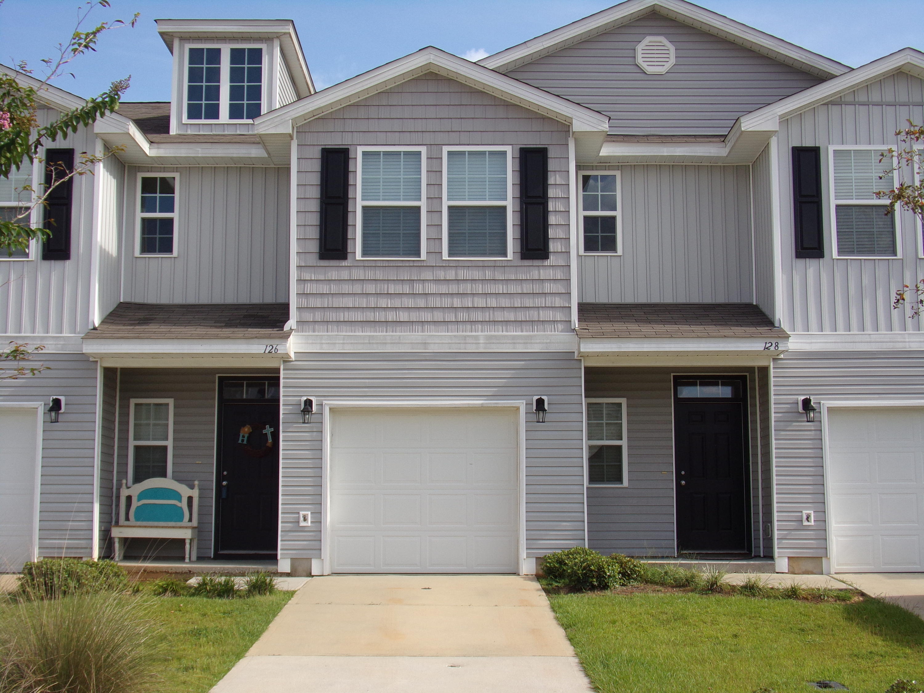 IRON HORSE T/H - Residential