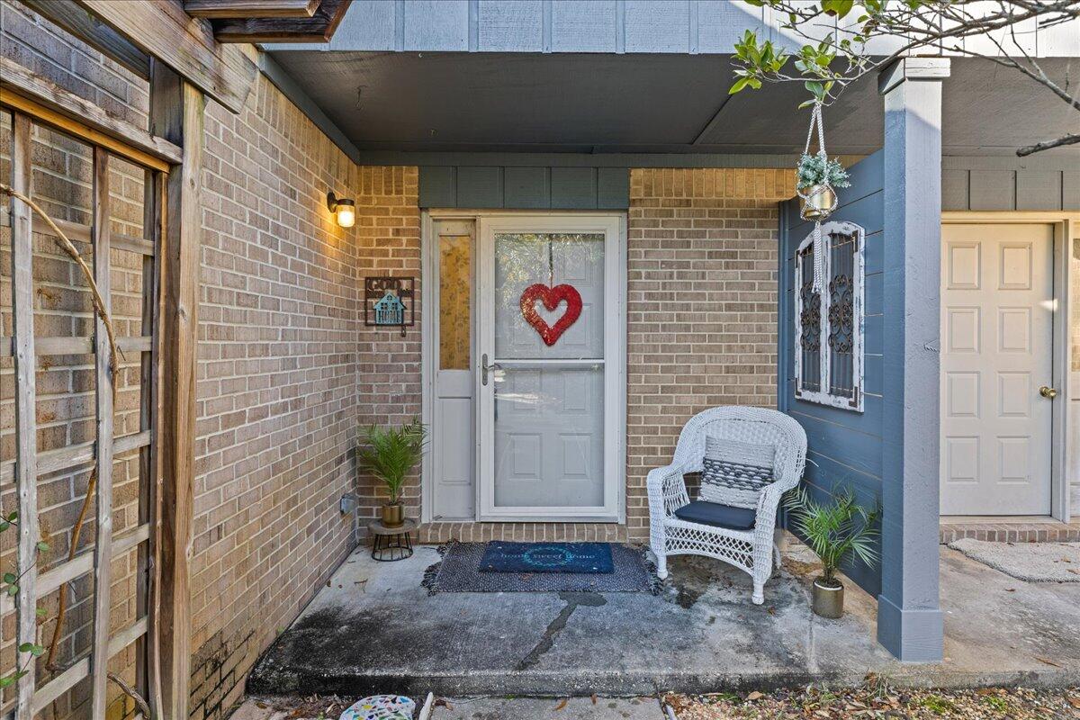 Rocky Bayou T/H - Residential