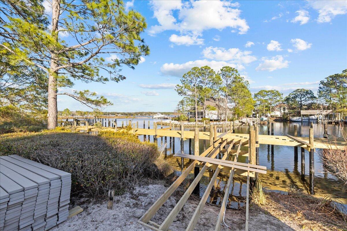 Rocky Bayou T/H - Residential