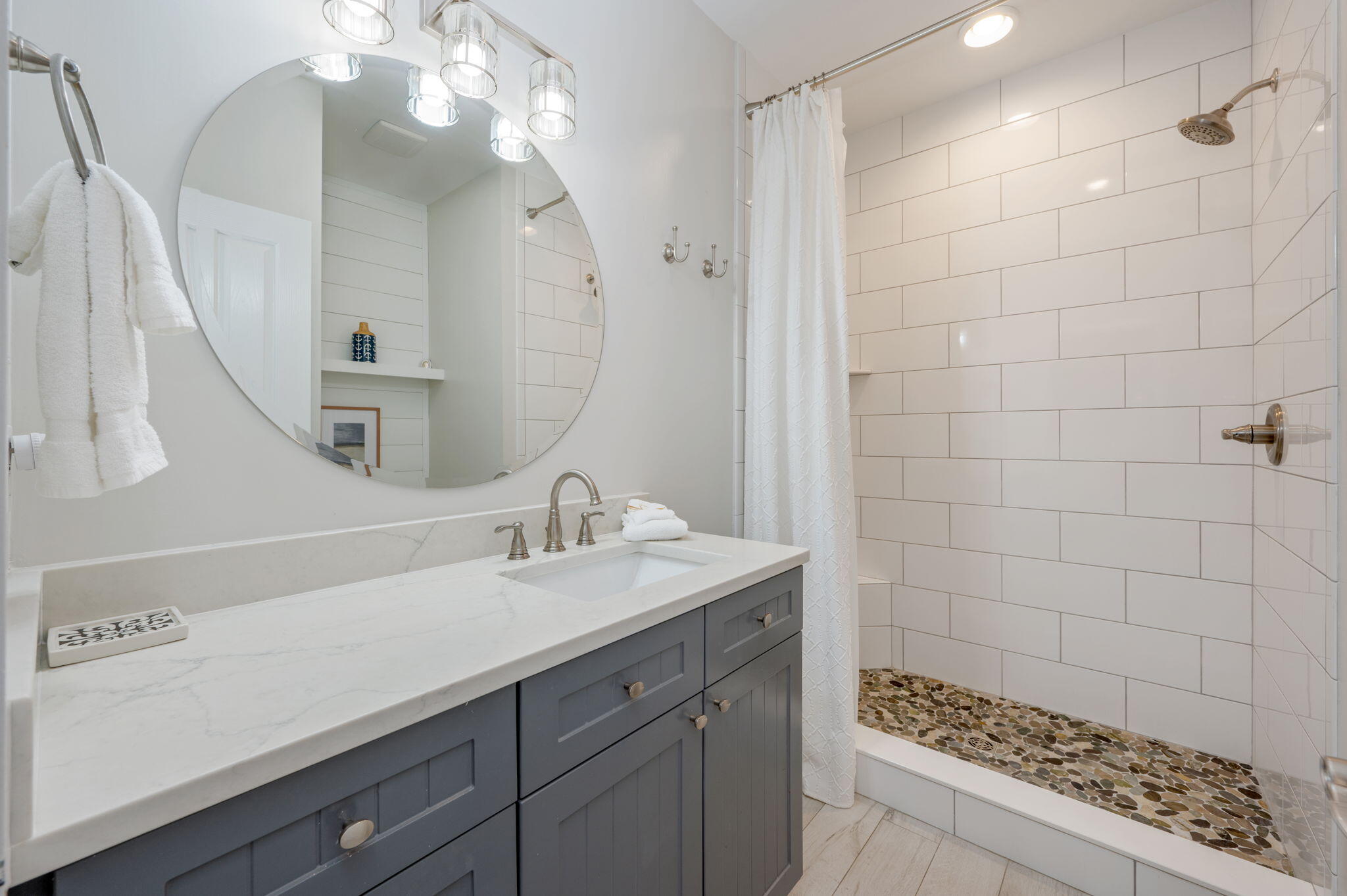 GRAND ISLE - Residential