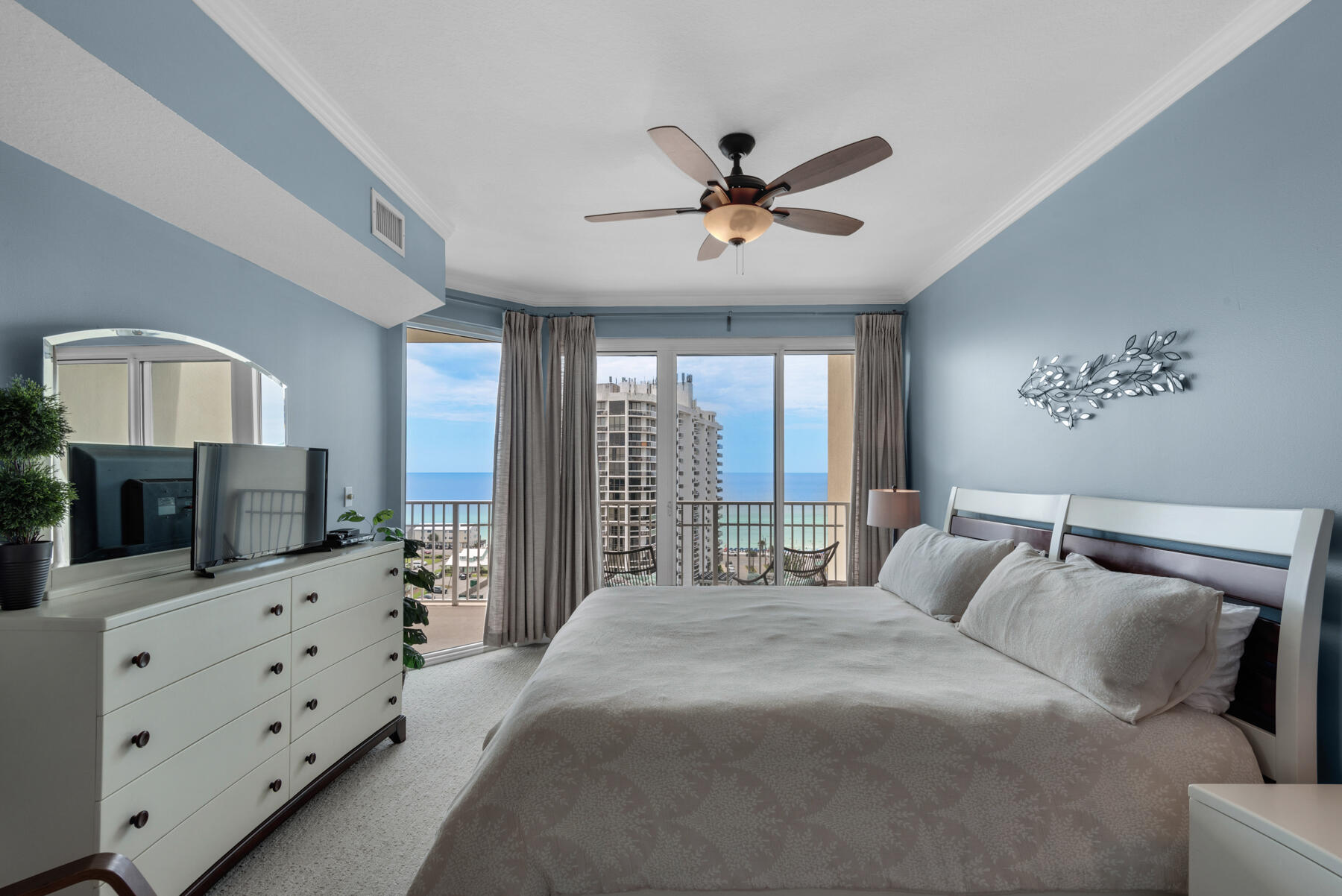 ARIEL DUNES I - Residential
