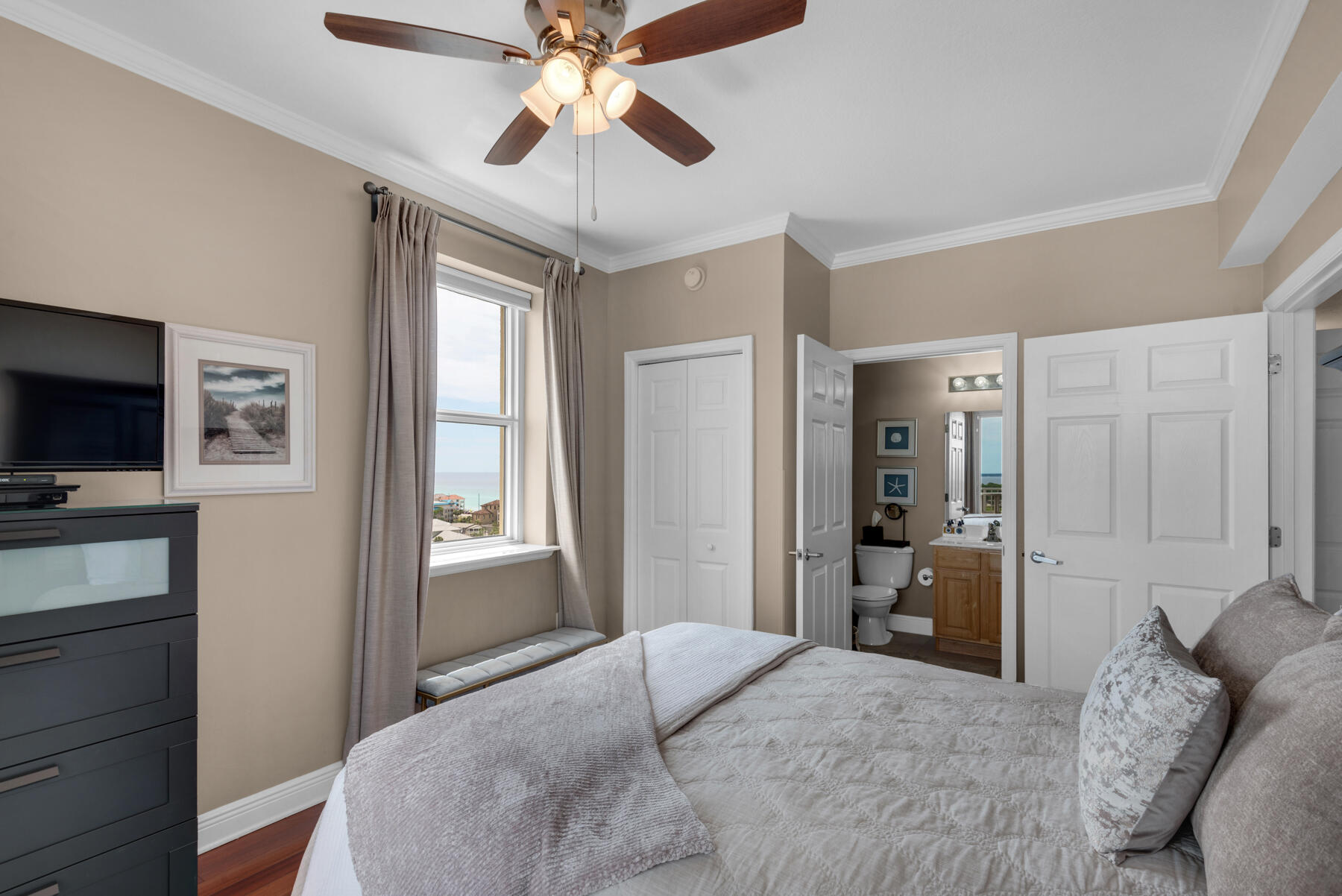 ARIEL DUNES I - Residential