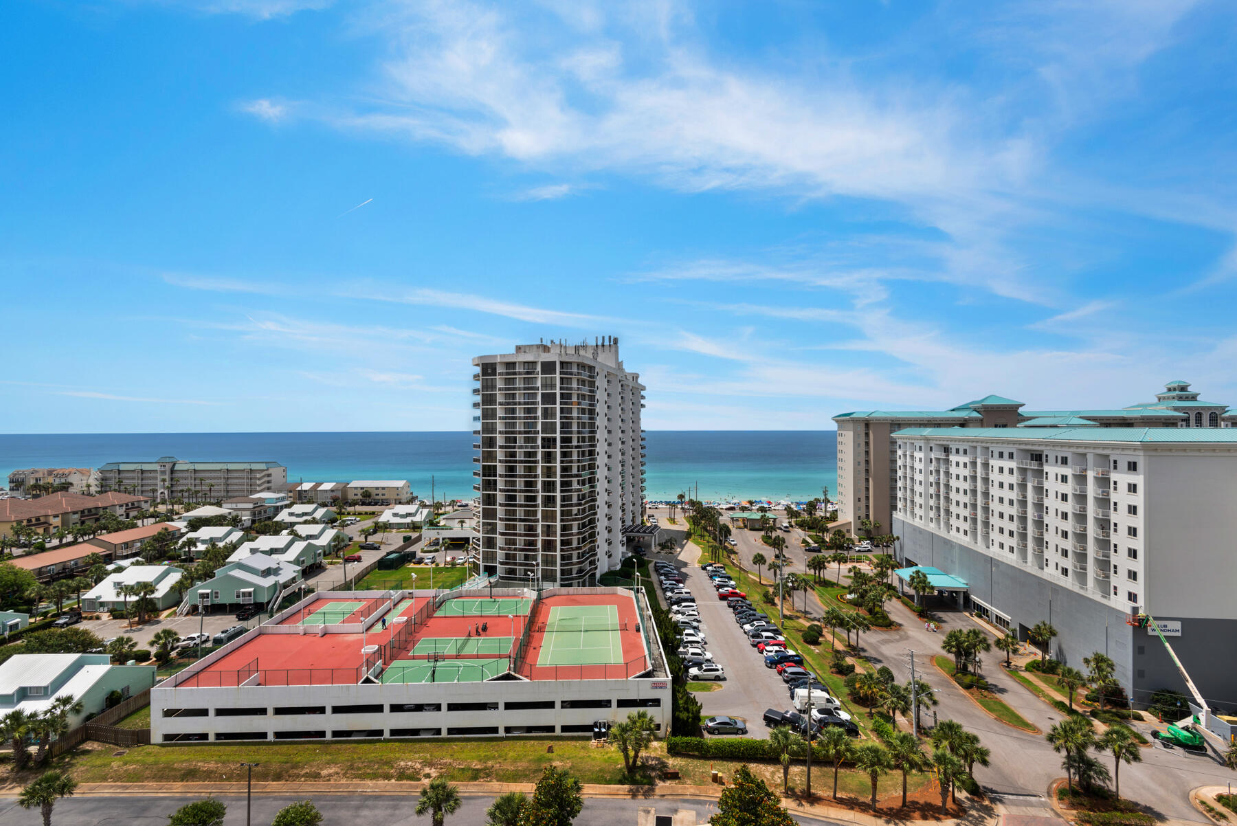 ARIEL DUNES I - Residential