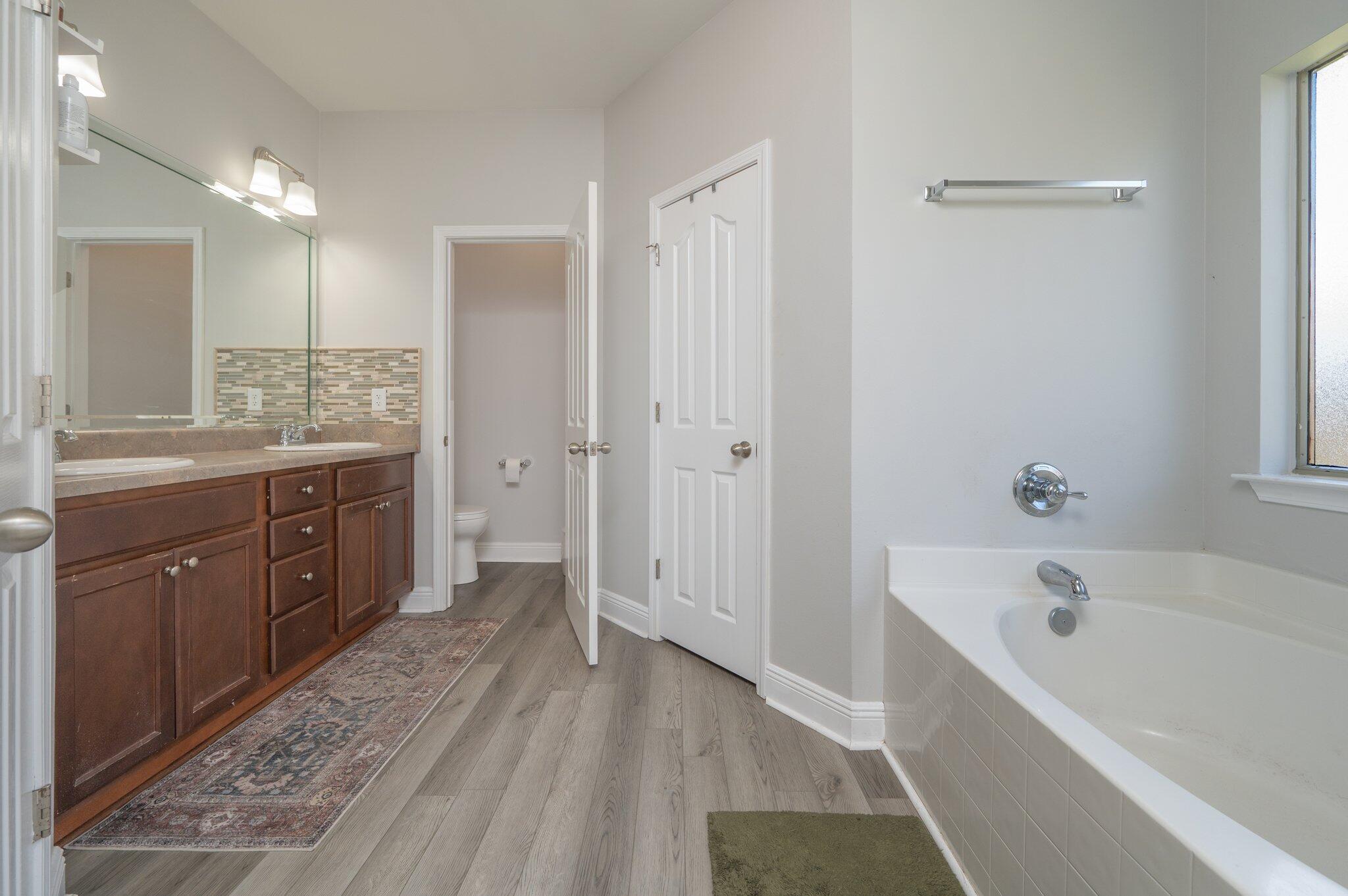 ROLLING RIDGE S/D - Residential